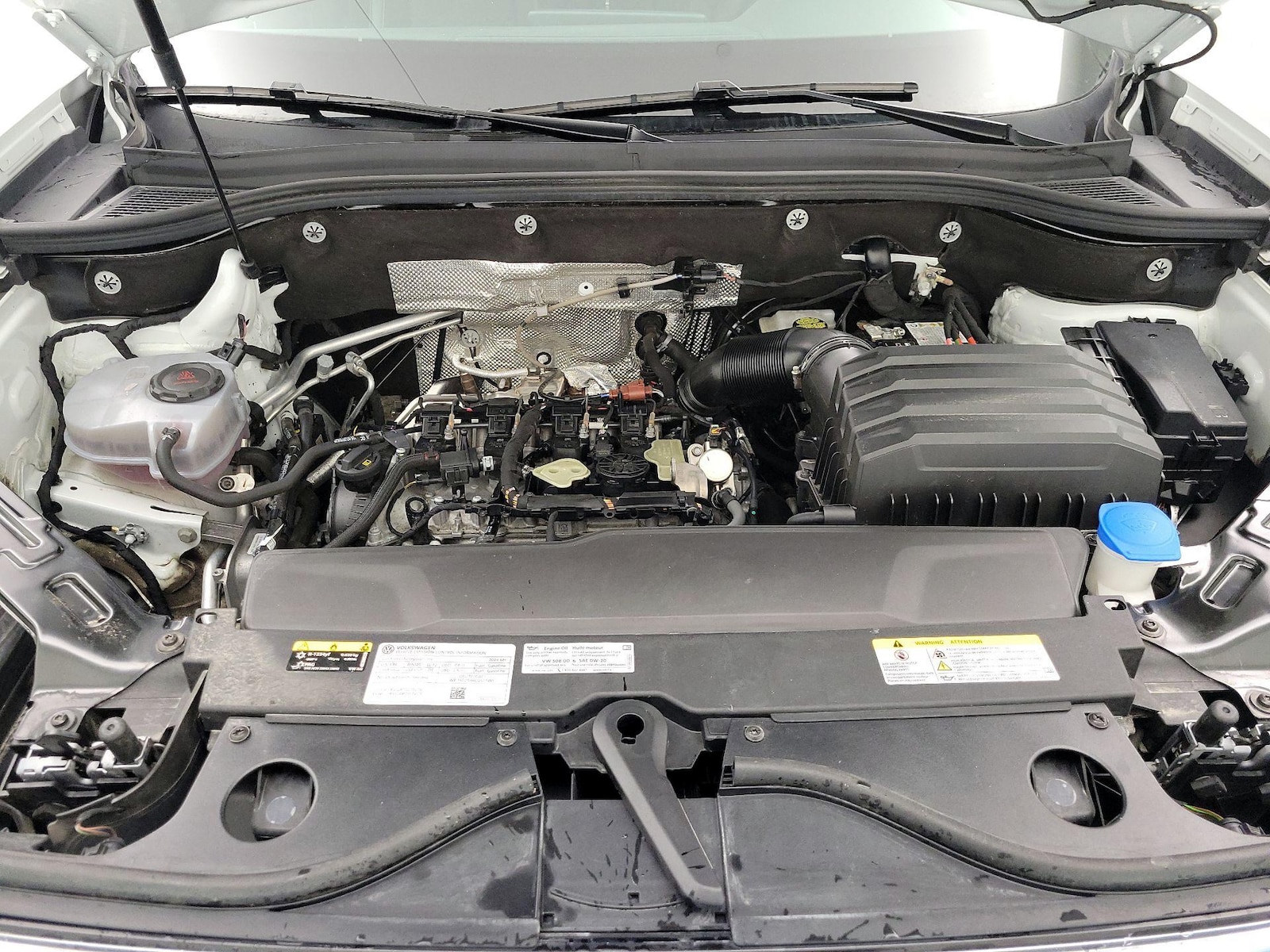 2024 Volkswagen Atlas SE w/Tech - Photo 25