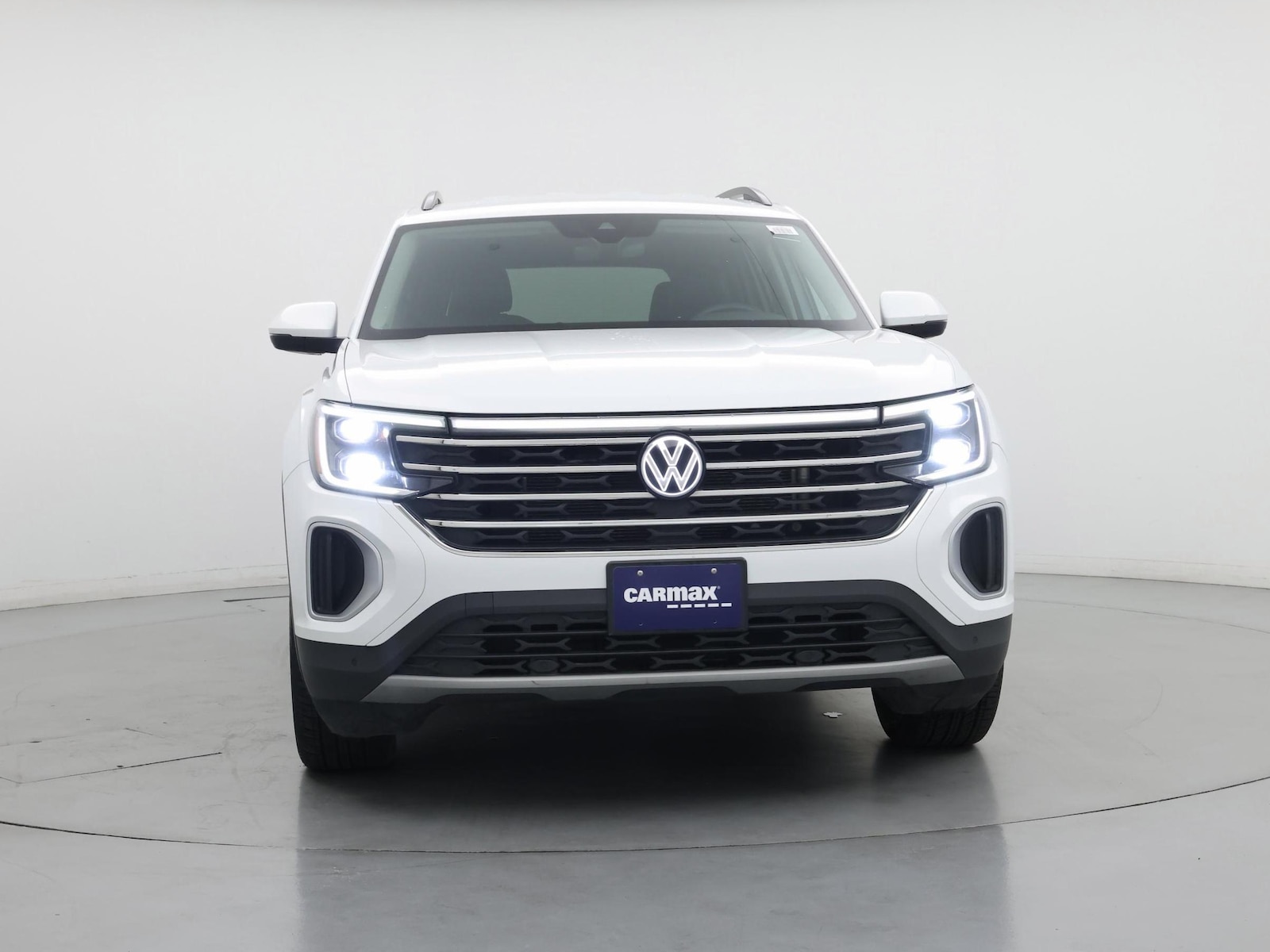 2024 Volkswagen Atlas SE w/Tech - Photo 6