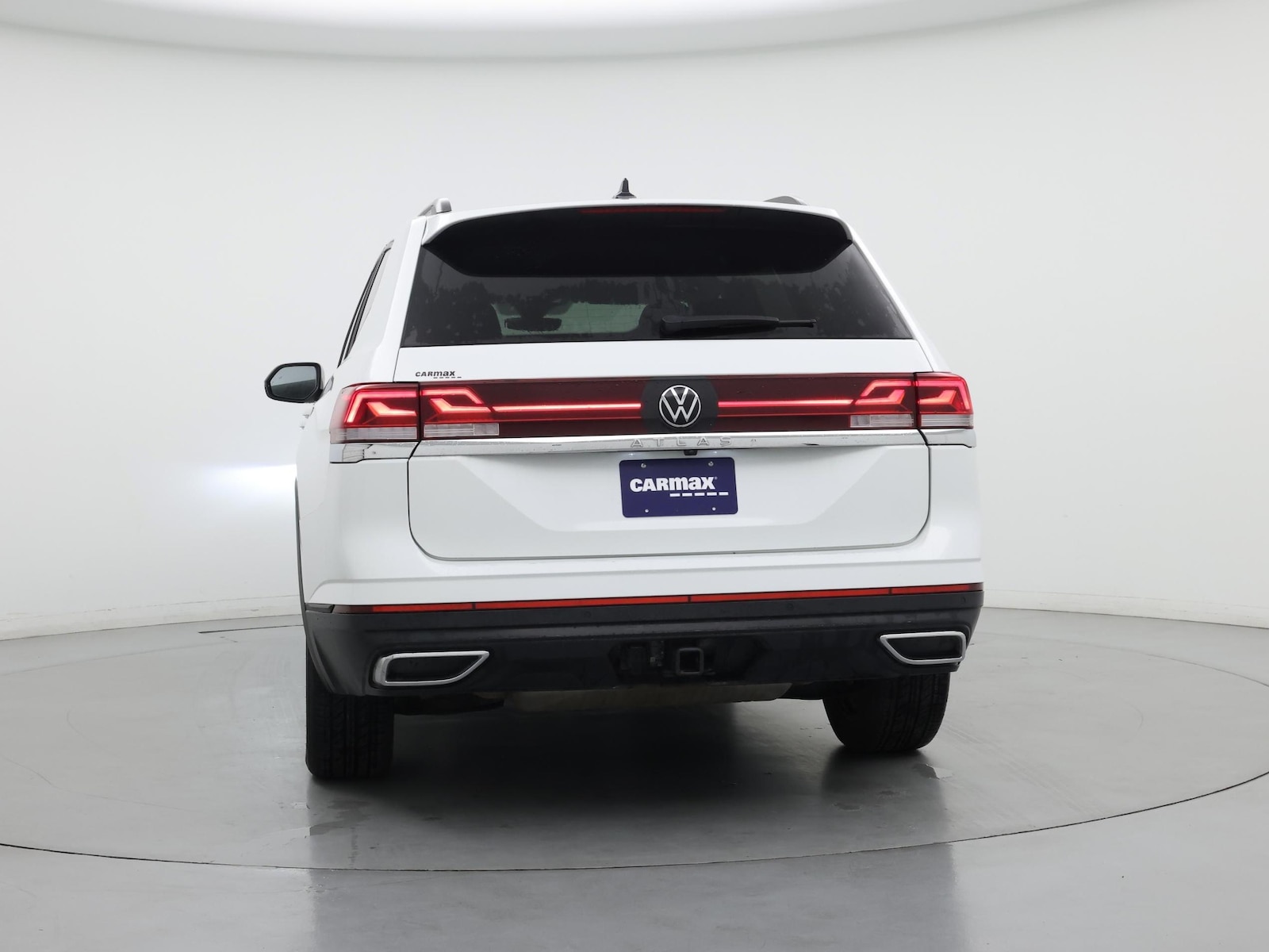 2024 Volkswagen Atlas SE w/Tech - Photo 7