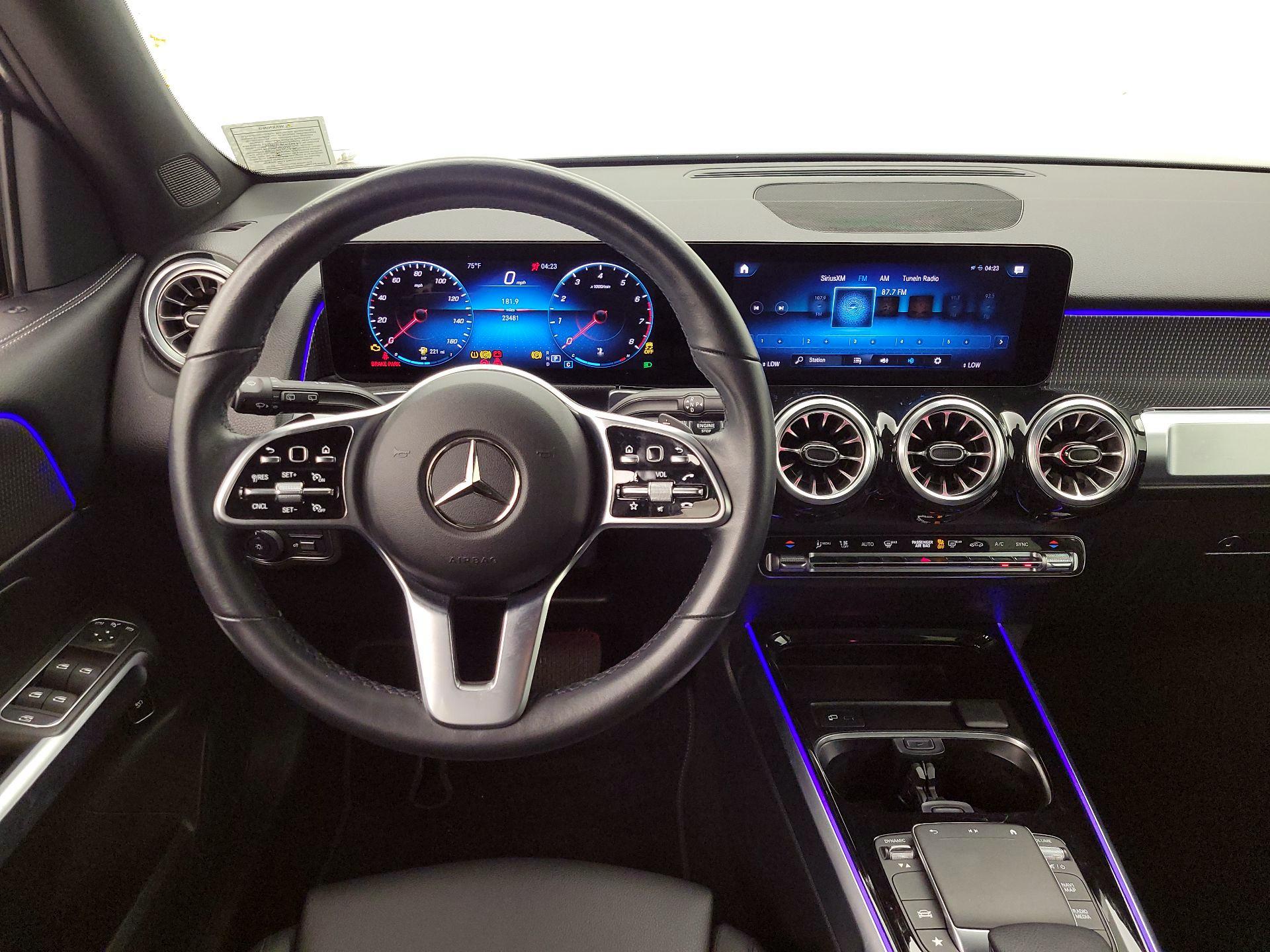 Thumbnail: 2022 Mercedes-Benz GLB - 10