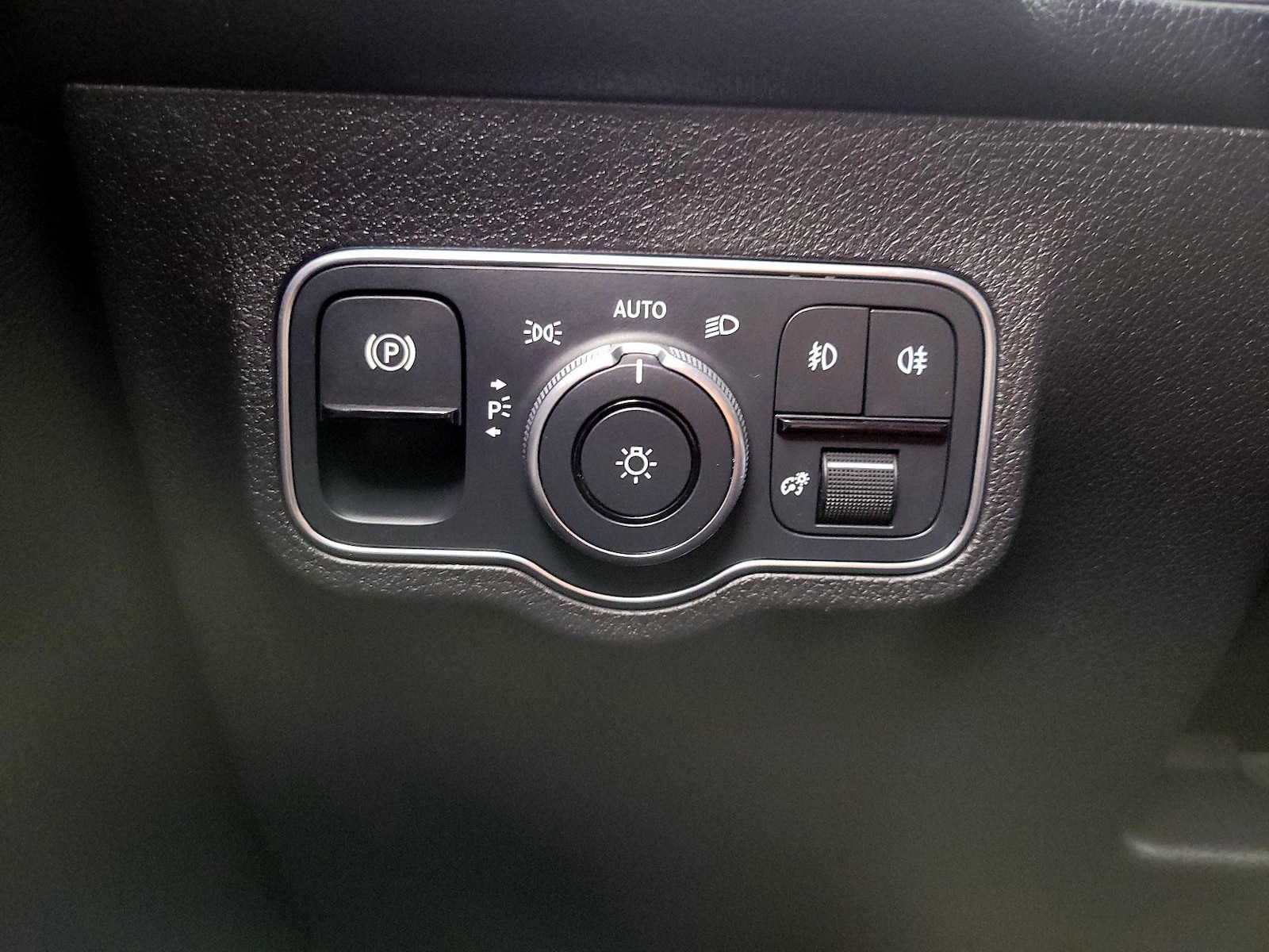 2022 Mercedes-Benz GLB Base - Photo 14