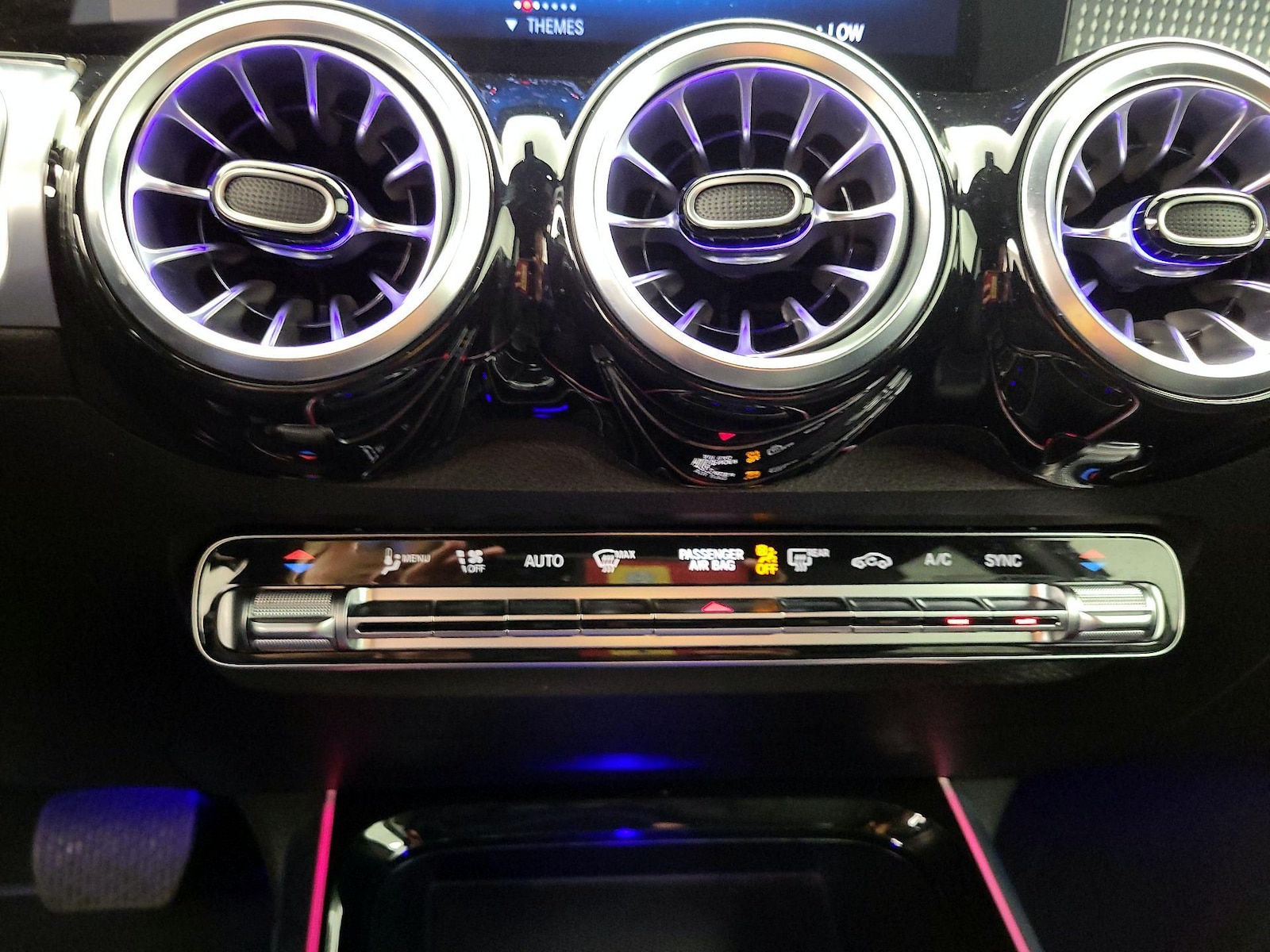 2022 Mercedes-Benz GLB Base - Photo 17