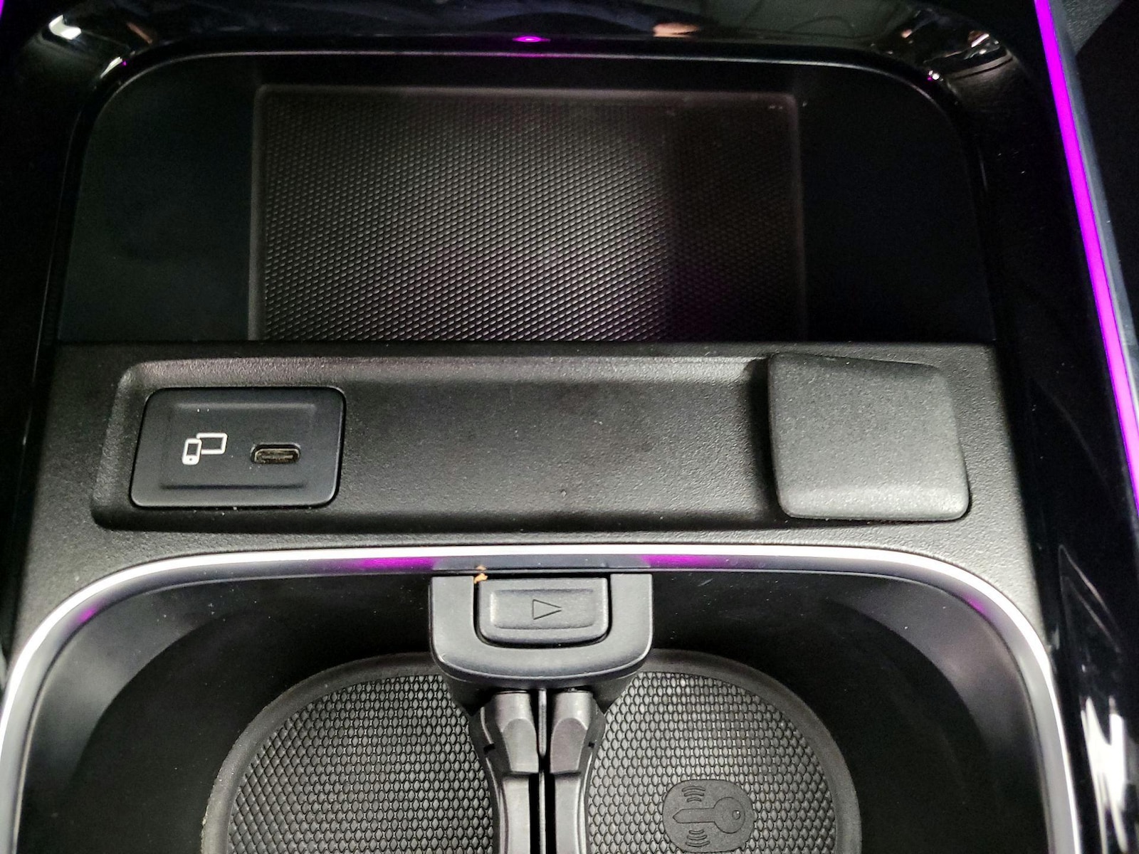 2022 Mercedes-Benz GLB Base - Photo 19