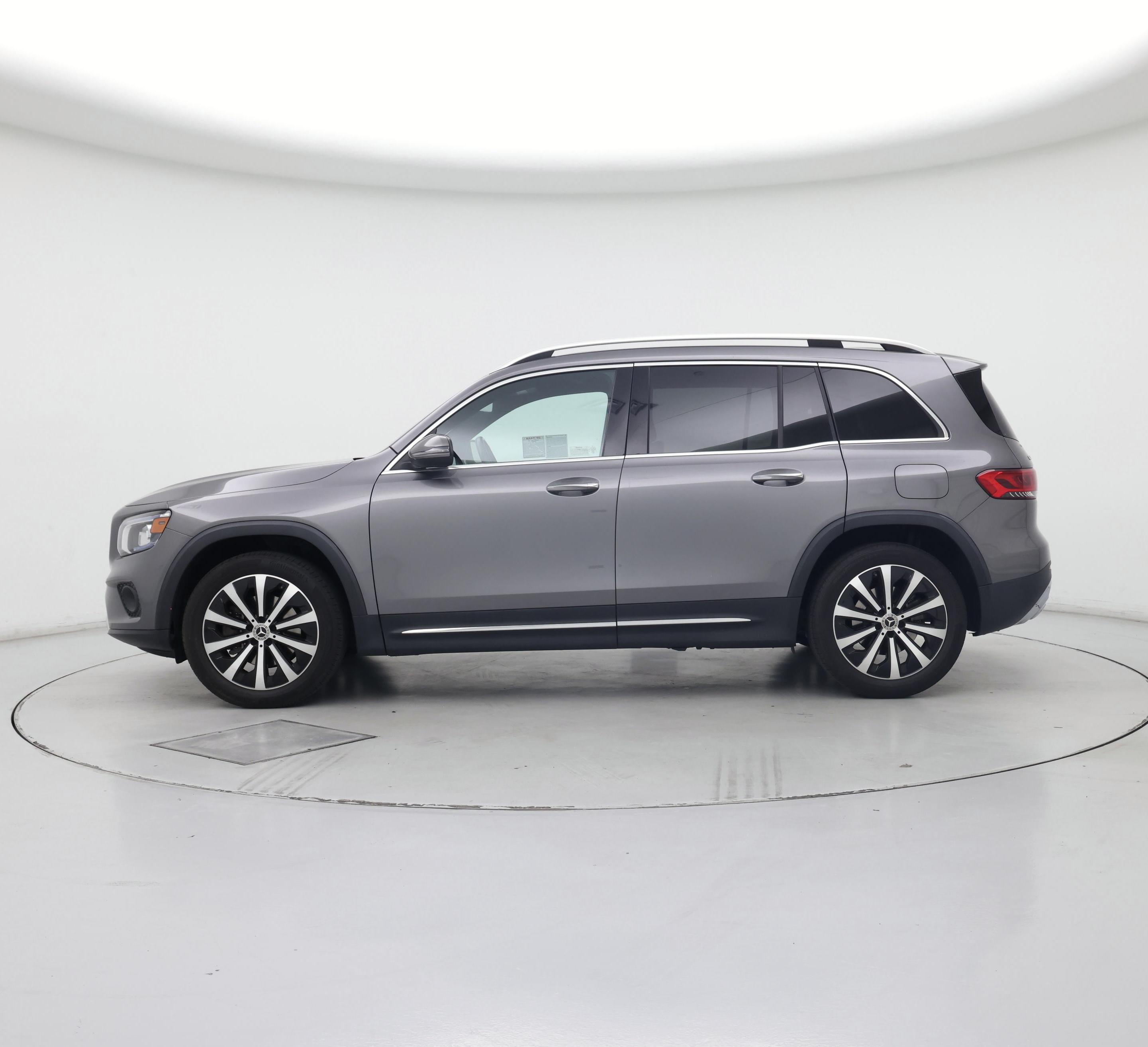 Thumbnail: 2022 Mercedes-Benz GLB - 3