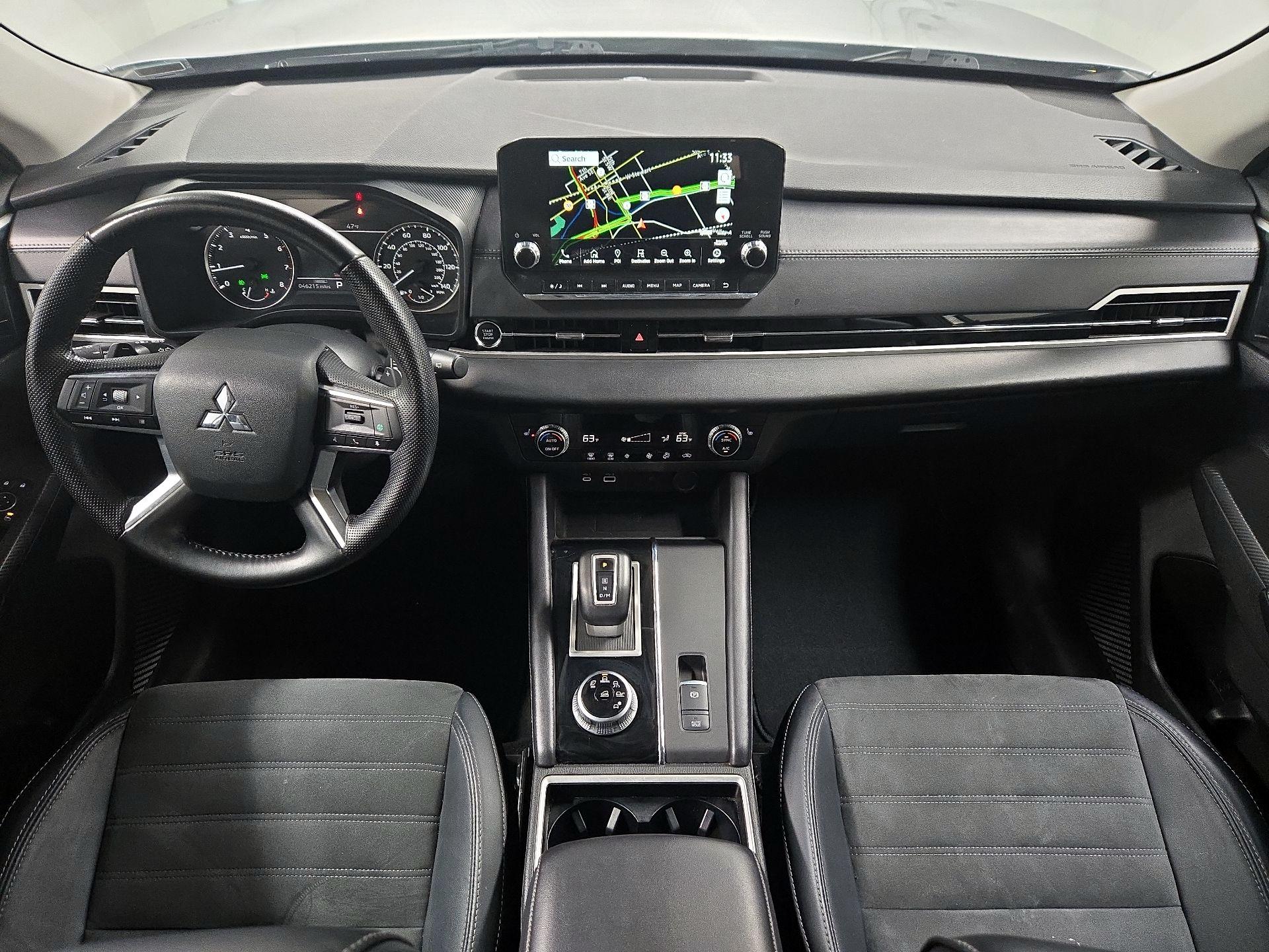 Thumbnail: 2024 Mitsubishi Outlander - 9