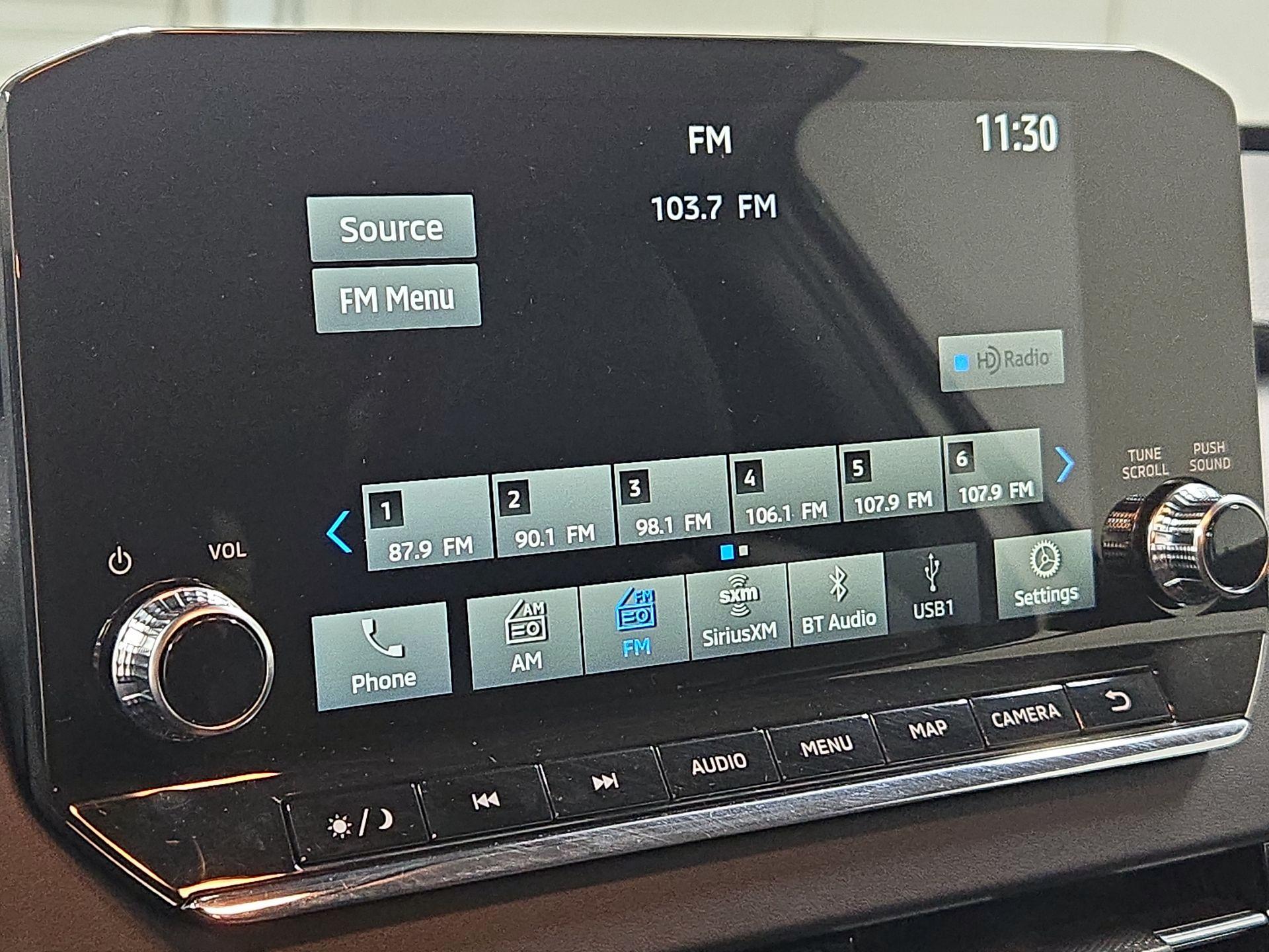 Thumbnail: 2024 Mitsubishi Outlander - 16