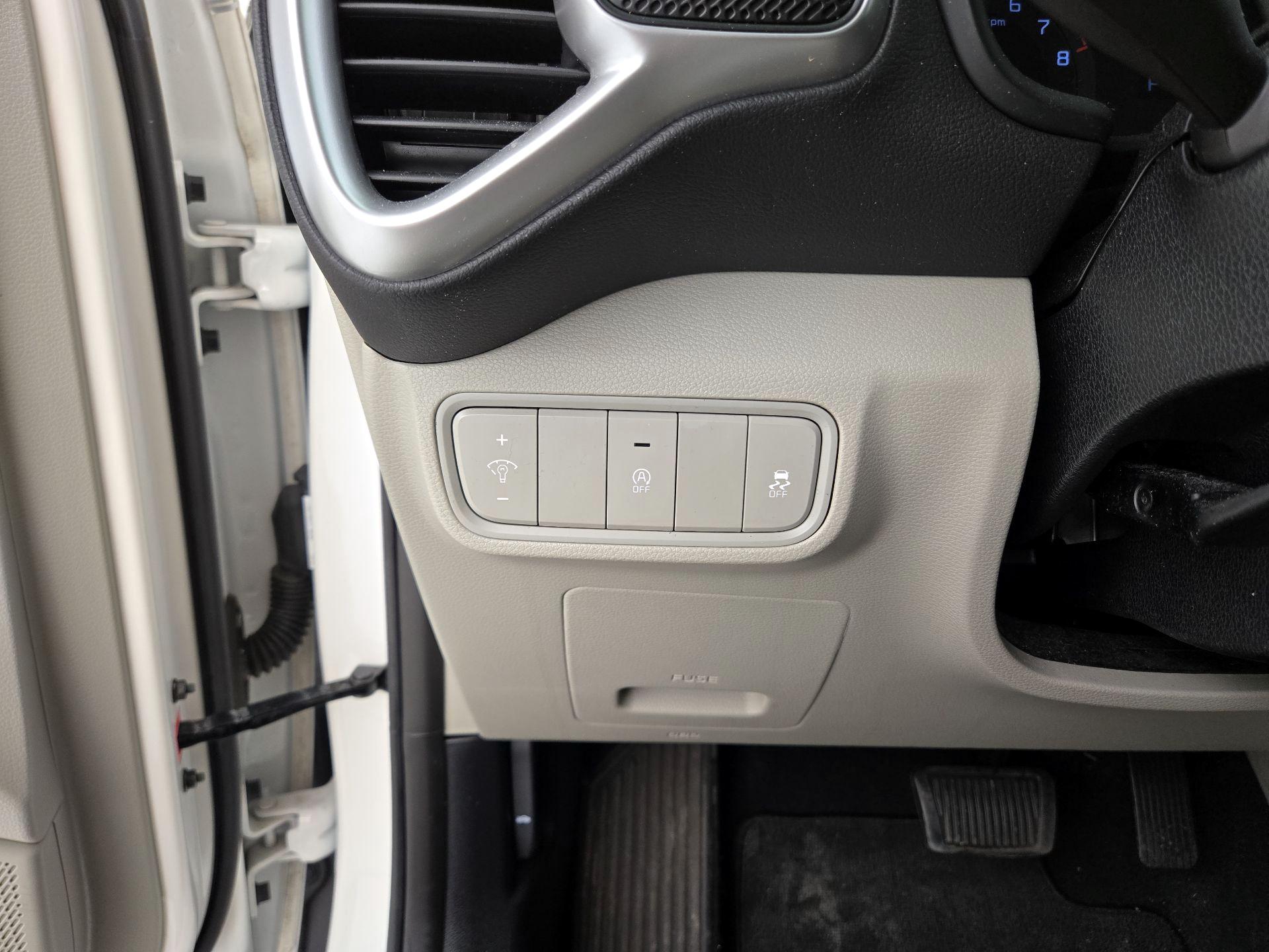 Thumbnail: 2019 Kia Soul - 13