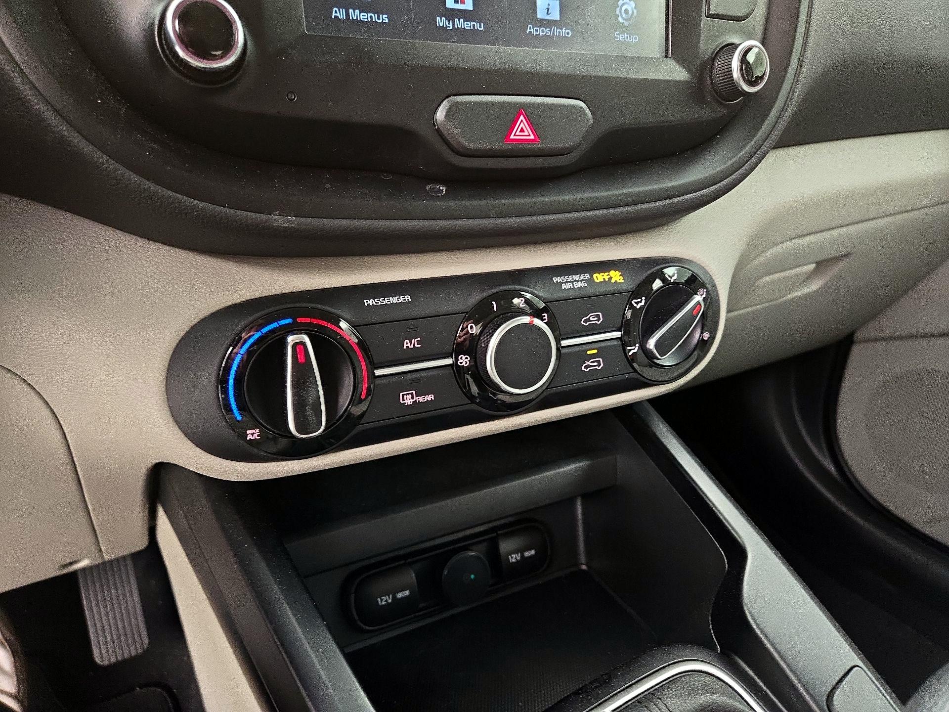 Thumbnail: 2019 Kia Soul - 16