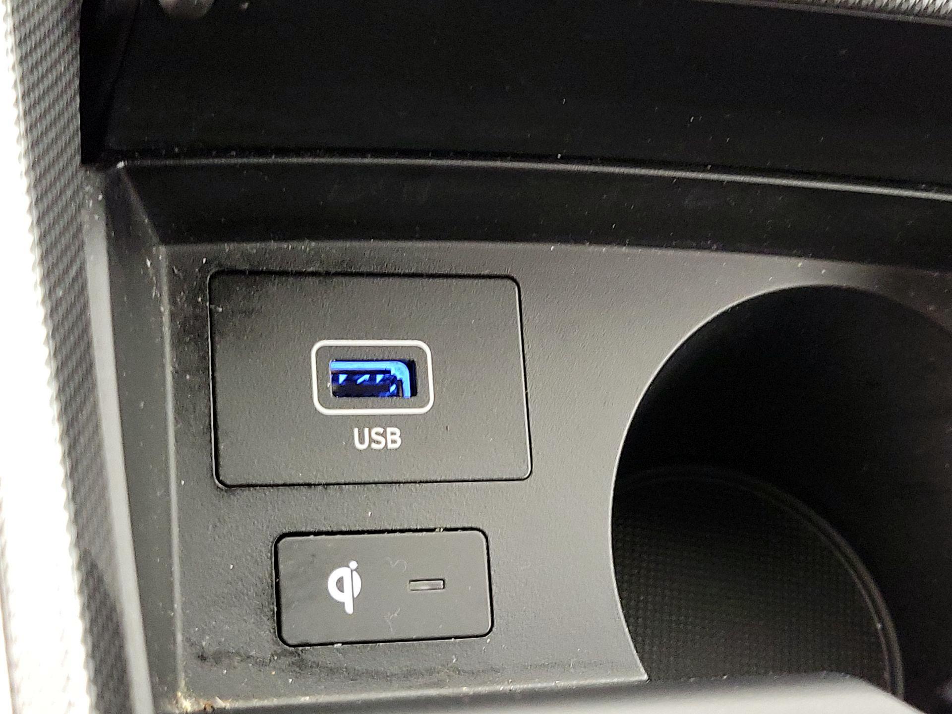 Thumbnail: 2021 Hyundai Santa Fe - 19