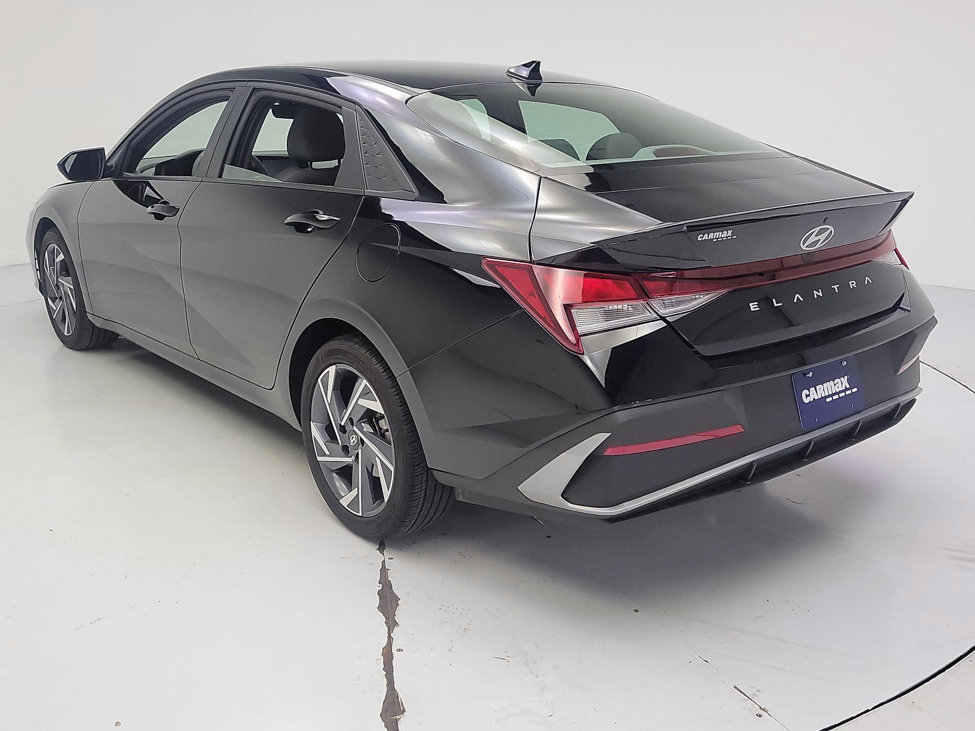 Thumbnail: 2025 Hyundai Elantra - 7