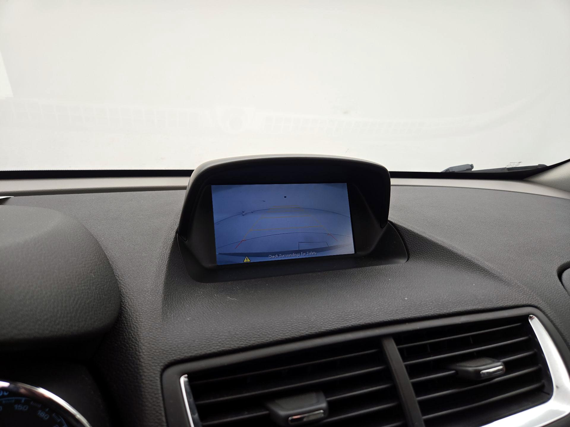 Thumbnail: 2015 Buick Encore - 15