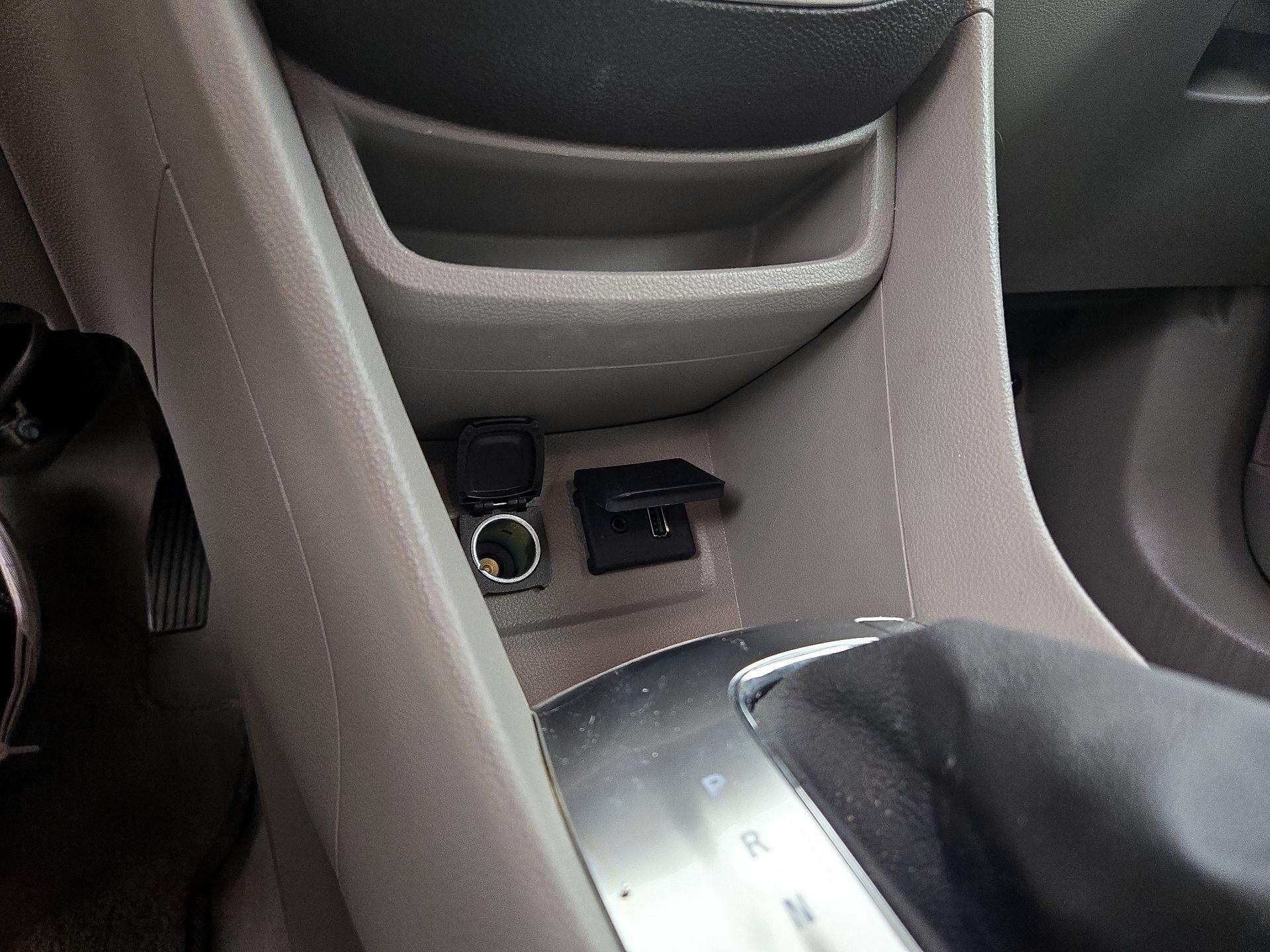 Thumbnail: 2015 Buick Encore - 19