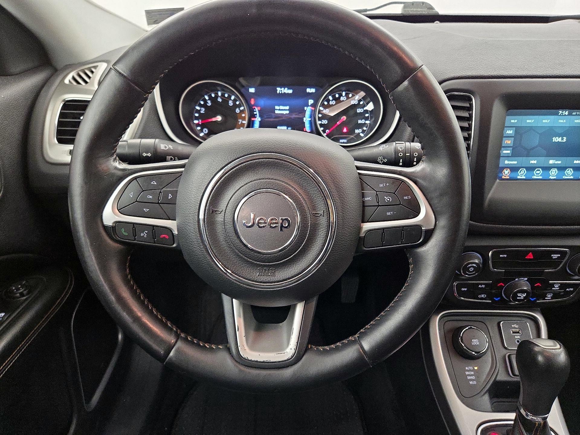 Thumbnail: 2018 Jeep Compass - 10