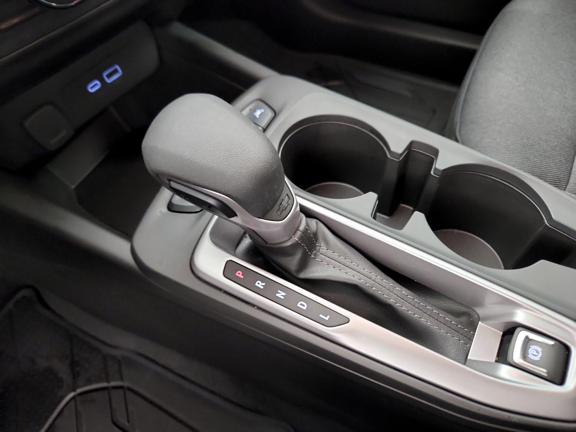 Thumbnail: 2025 Chevrolet Trax - 17