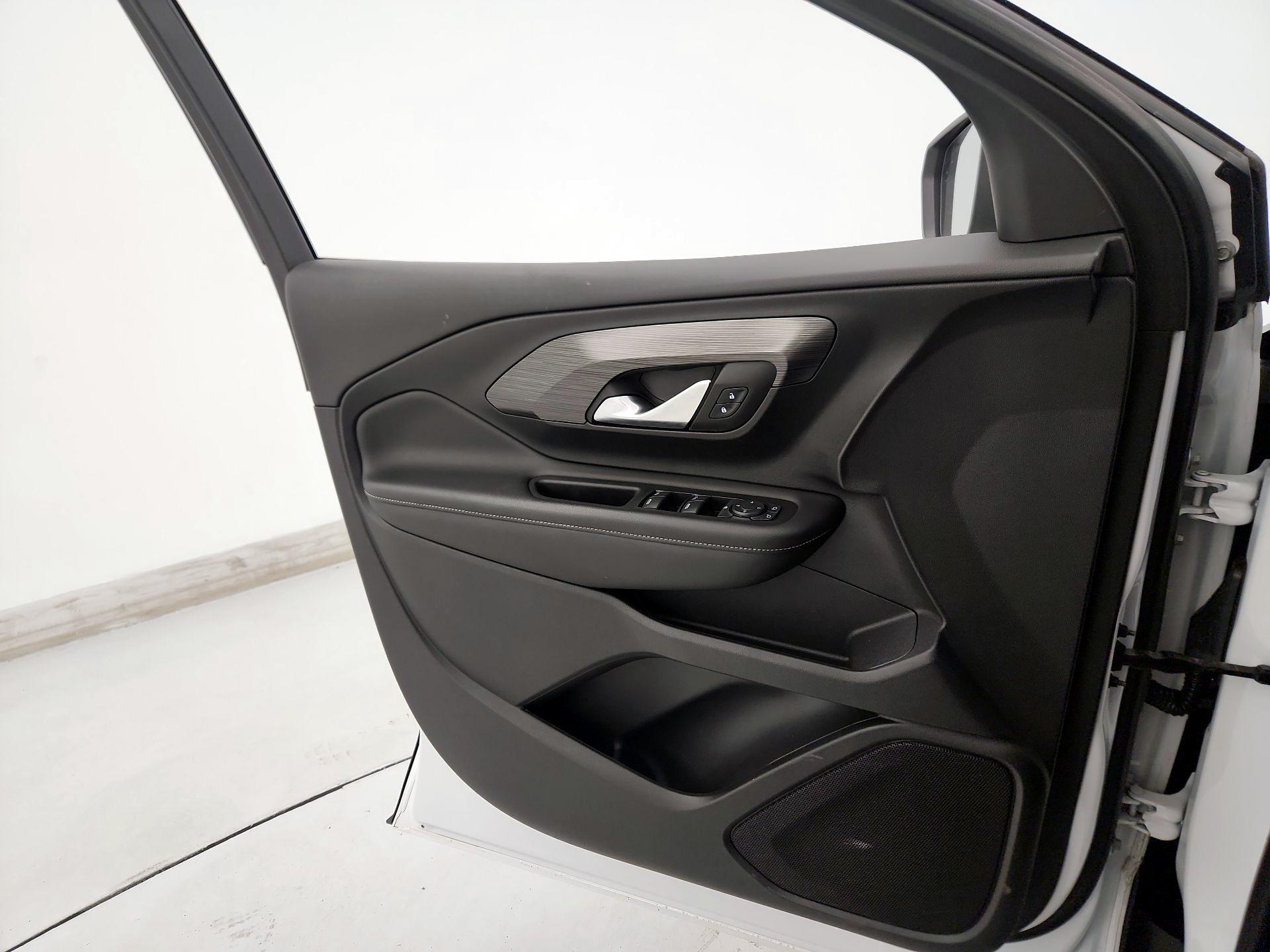 Thumbnail: 2022 GMC Terrain - 12