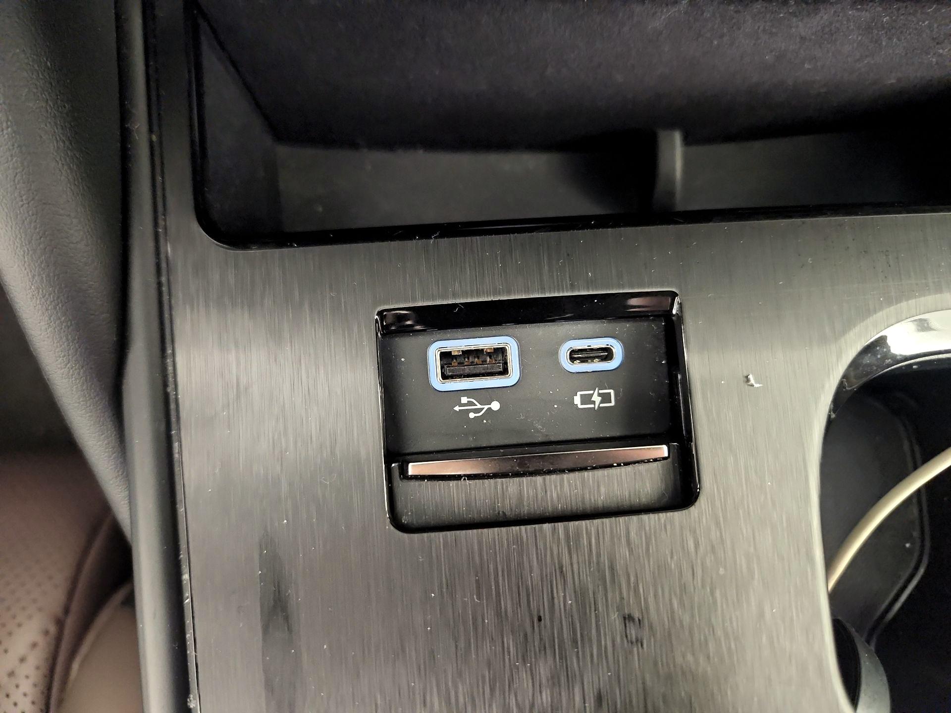 Thumbnail: 2024 Lexus ES - 18