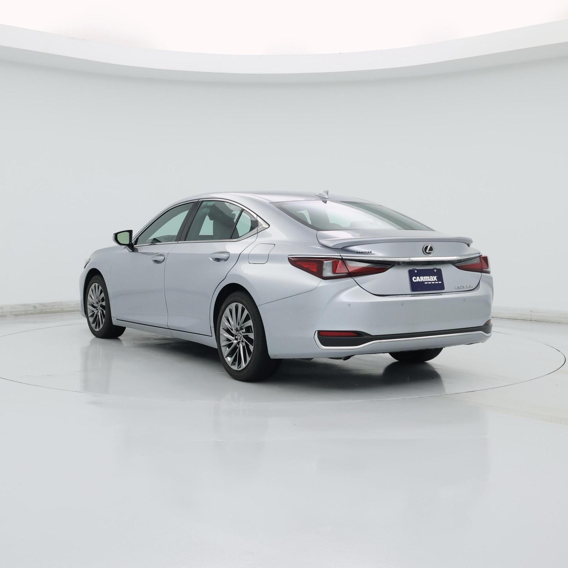 Thumbnail: 2024 Lexus ES - 2