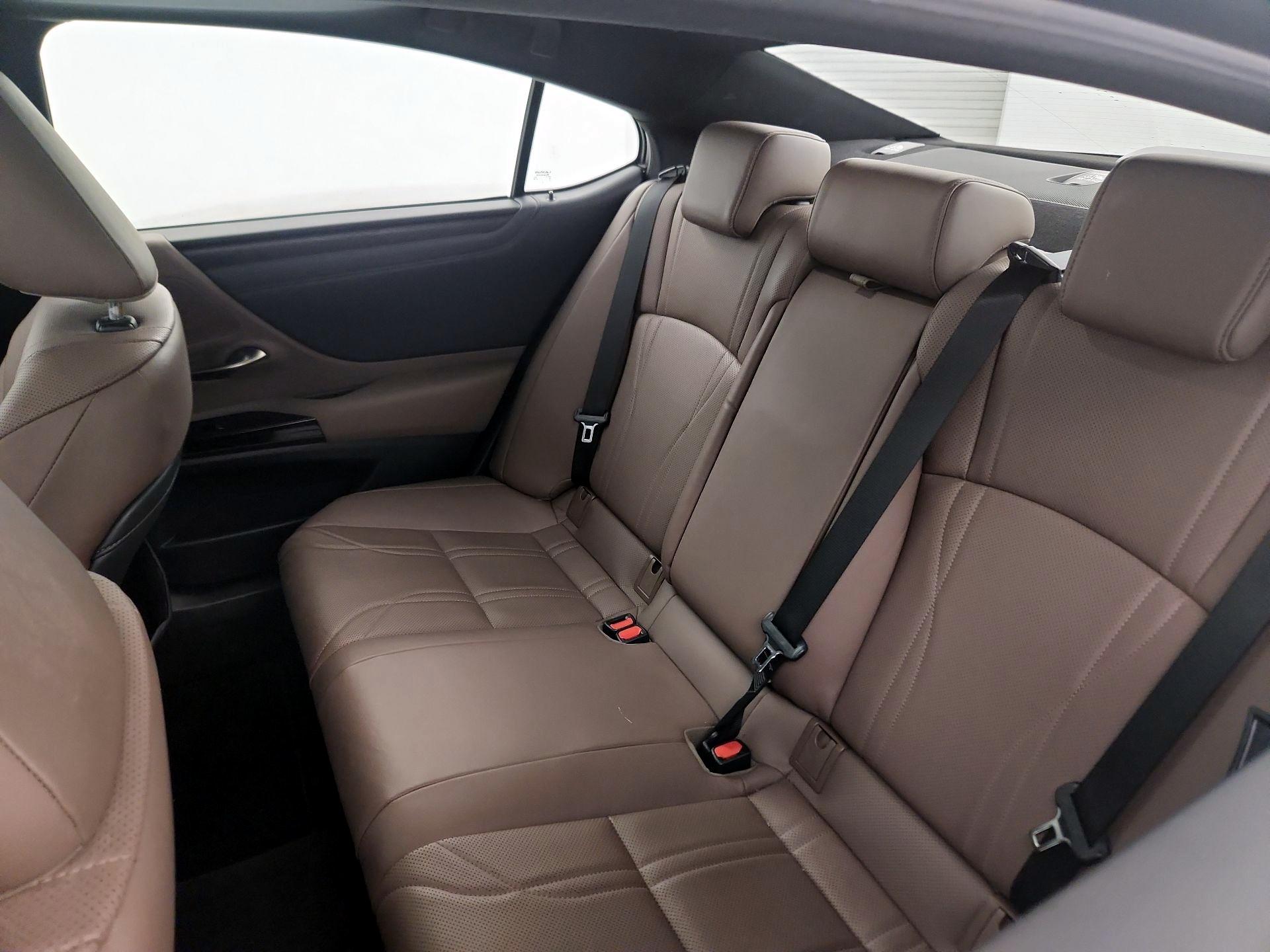 Thumbnail: 2024 Lexus ES - 20