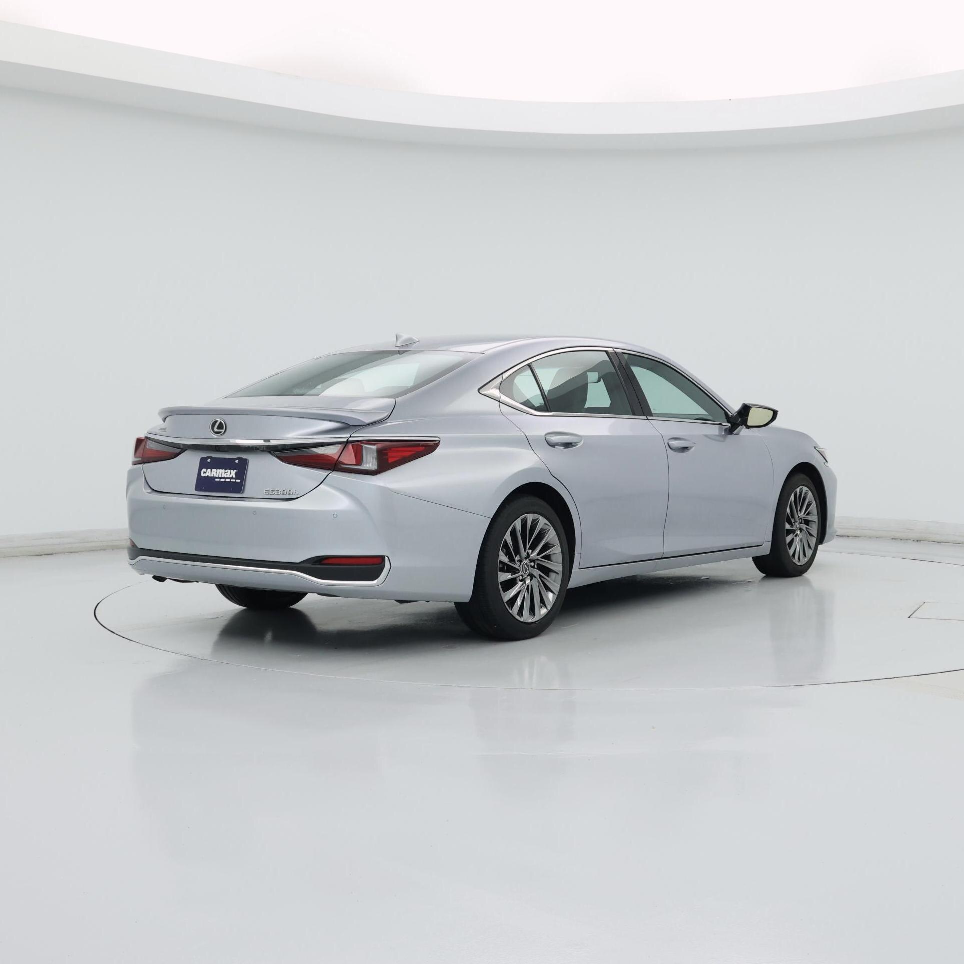 Thumbnail: 2024 Lexus ES - 8