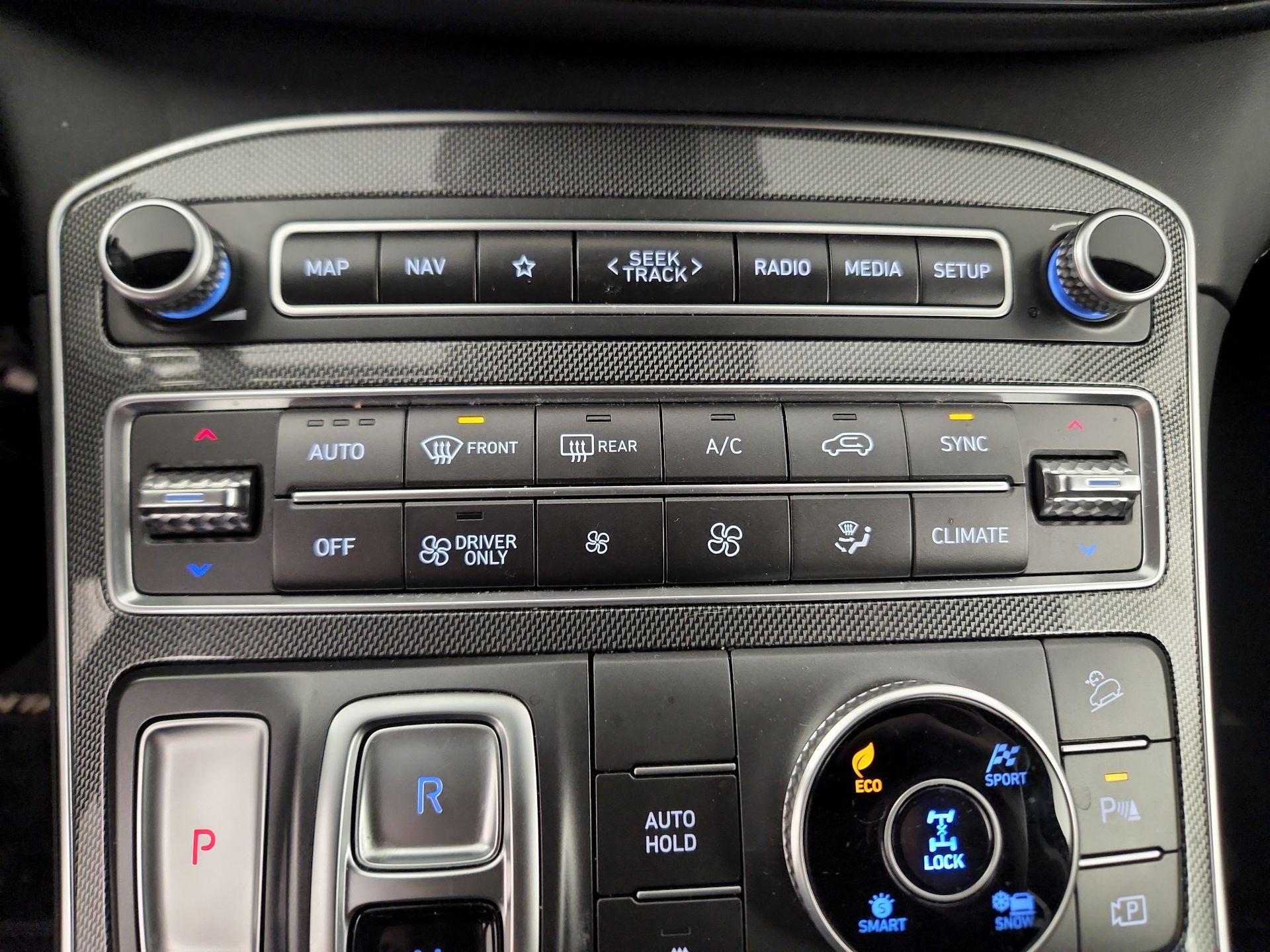 Thumbnail: 2023 Hyundai Santa Fe - 17