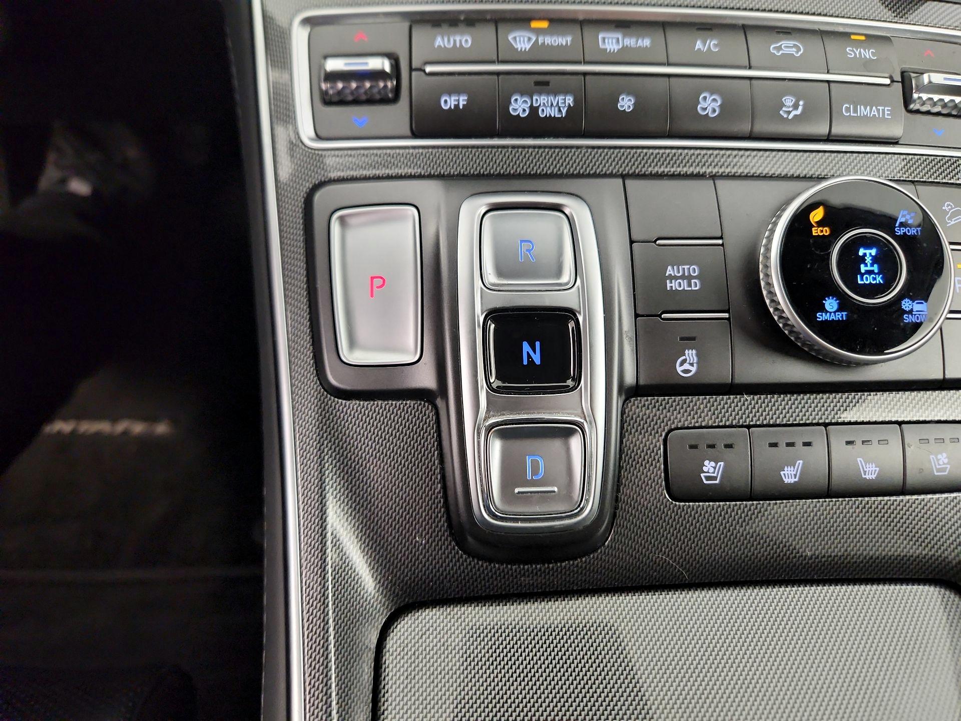 Thumbnail: 2023 Hyundai Santa Fe - 18