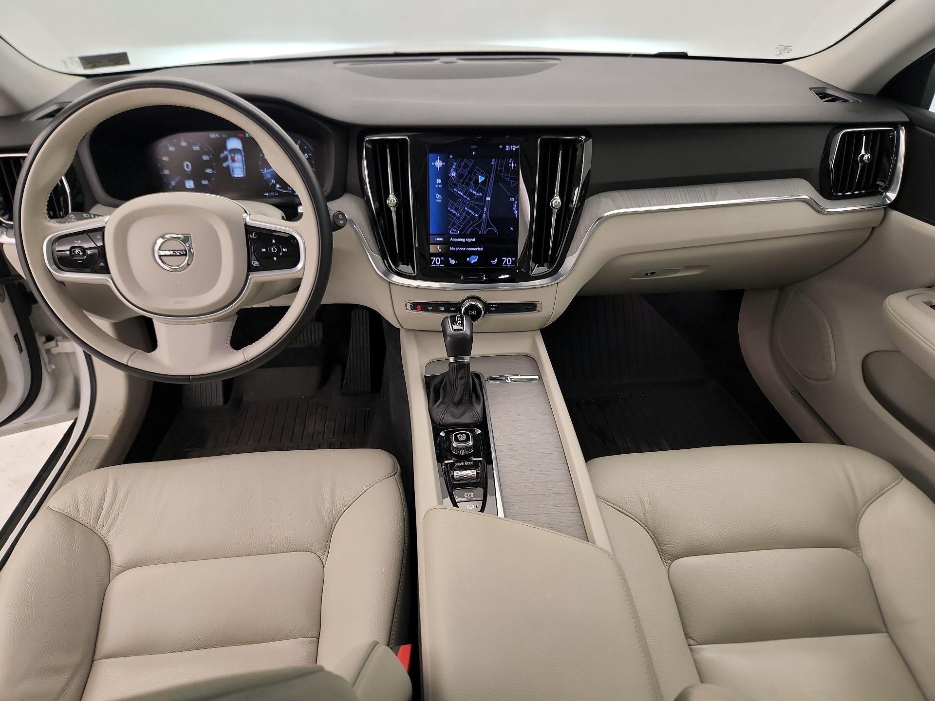 Thumbnail: 2021 Volvo S60 - 9