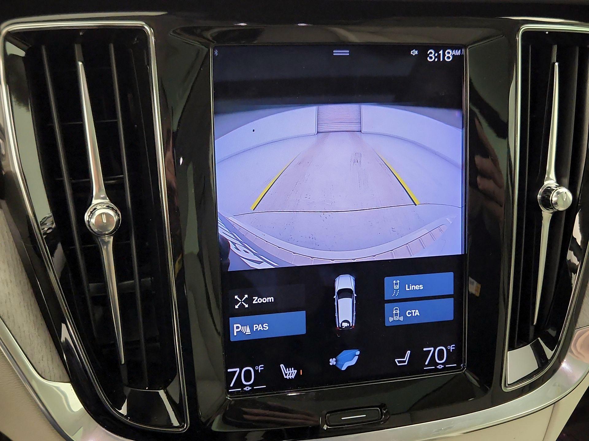 Thumbnail: 2021 Volvo S60 - 15