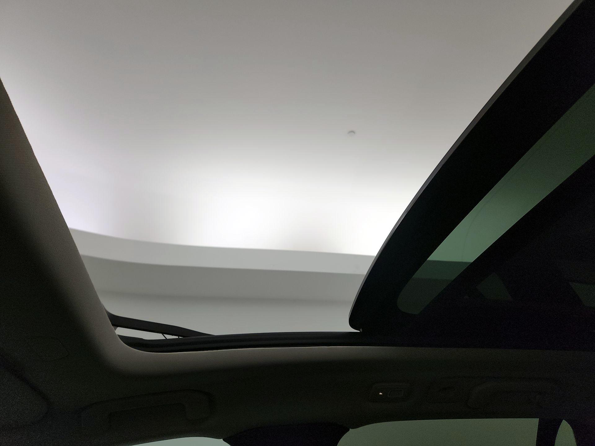 Thumbnail: 2023 Volvo S60 - 19