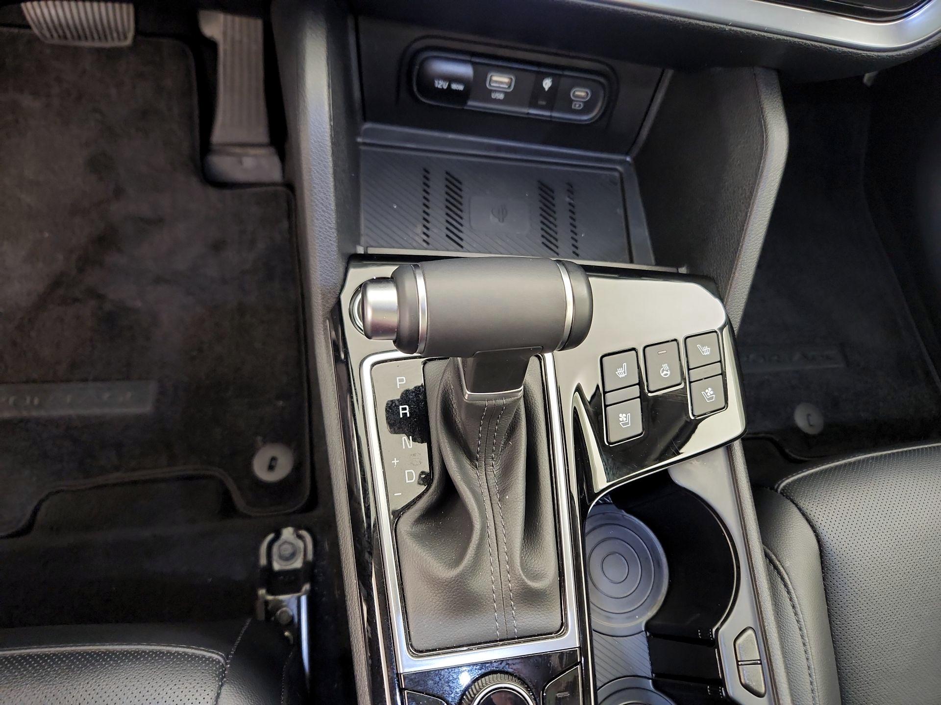 Thumbnail: 2025 Kia Sportage - 18