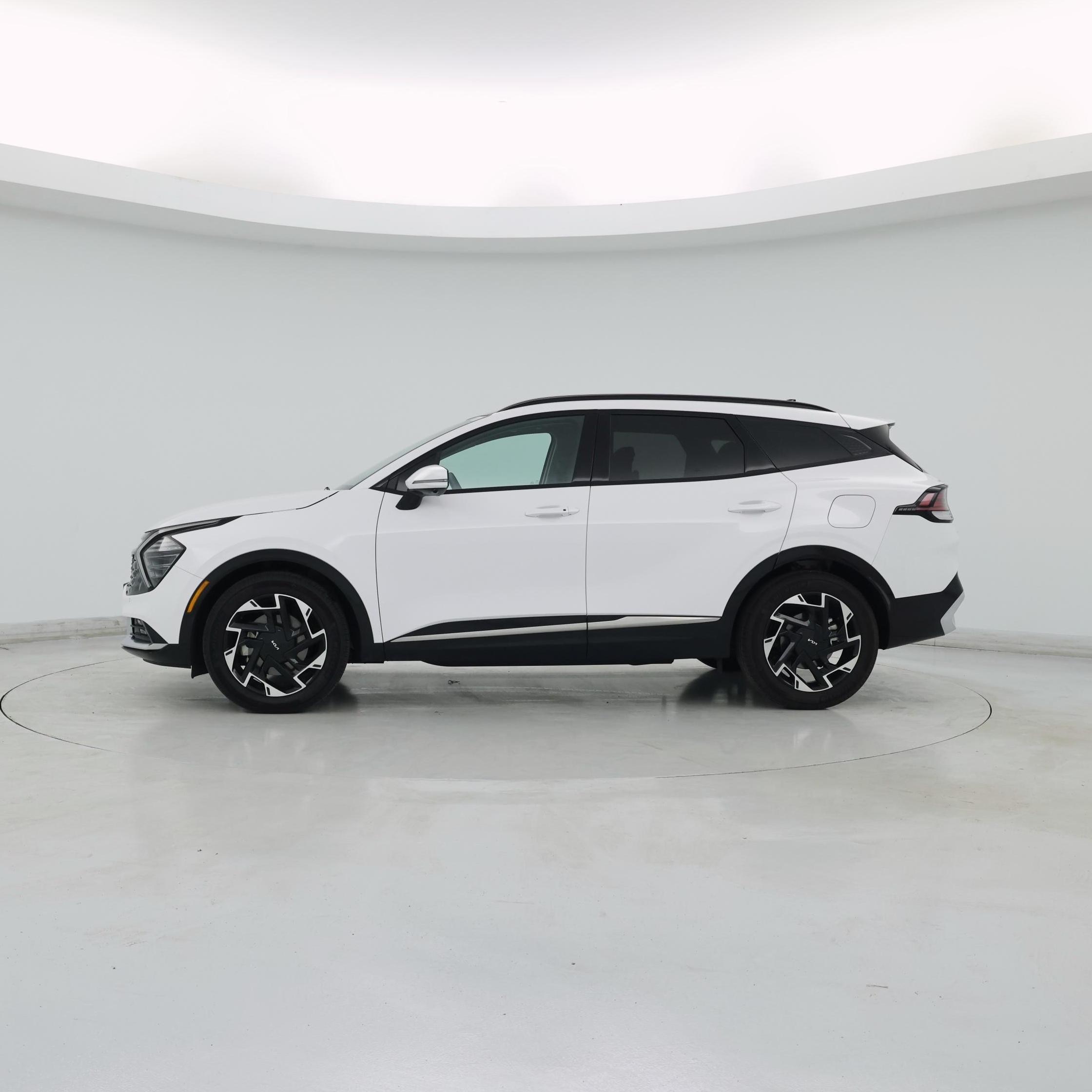 Thumbnail: 2025 Kia Sportage - 3