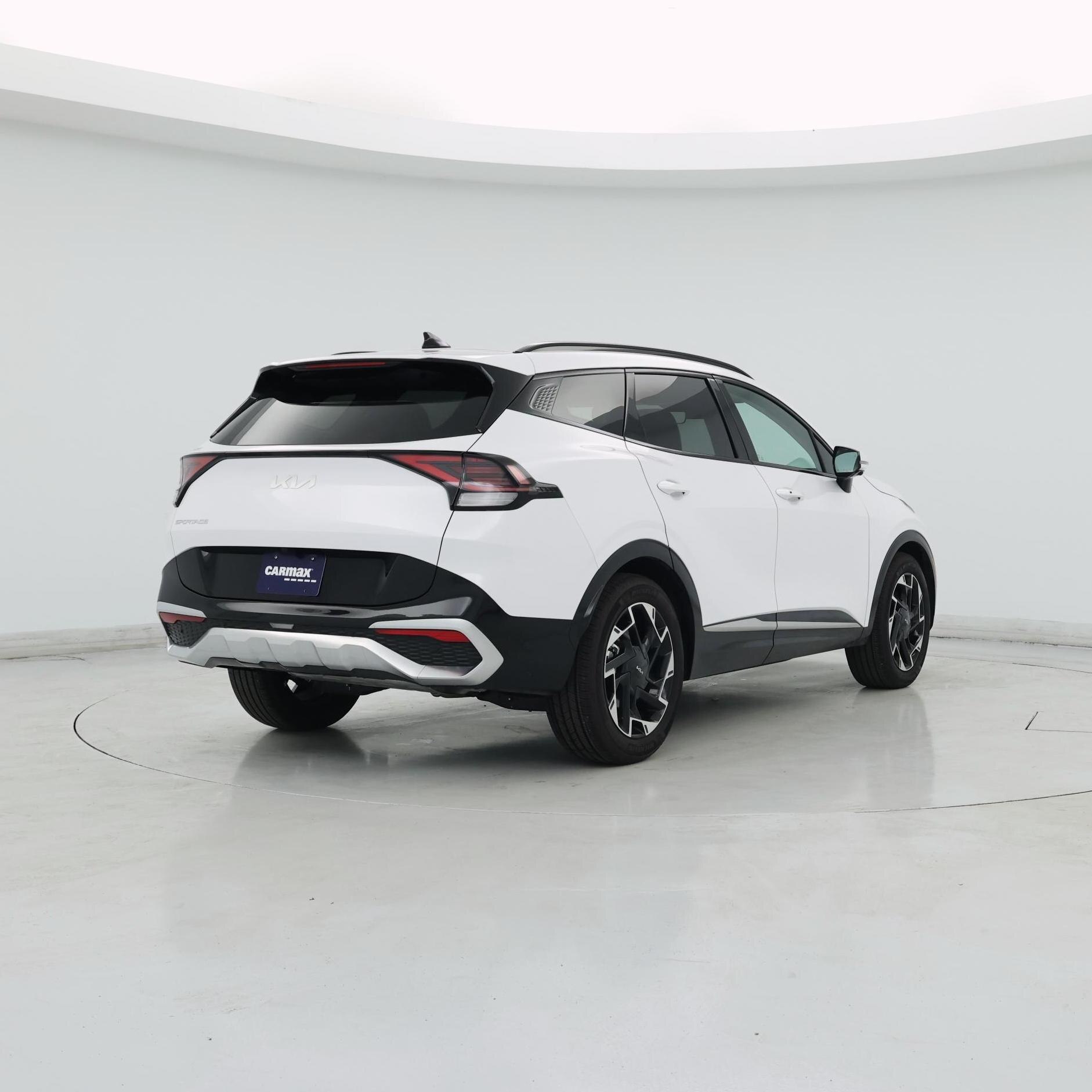 Thumbnail: 2025 Kia Sportage - 8