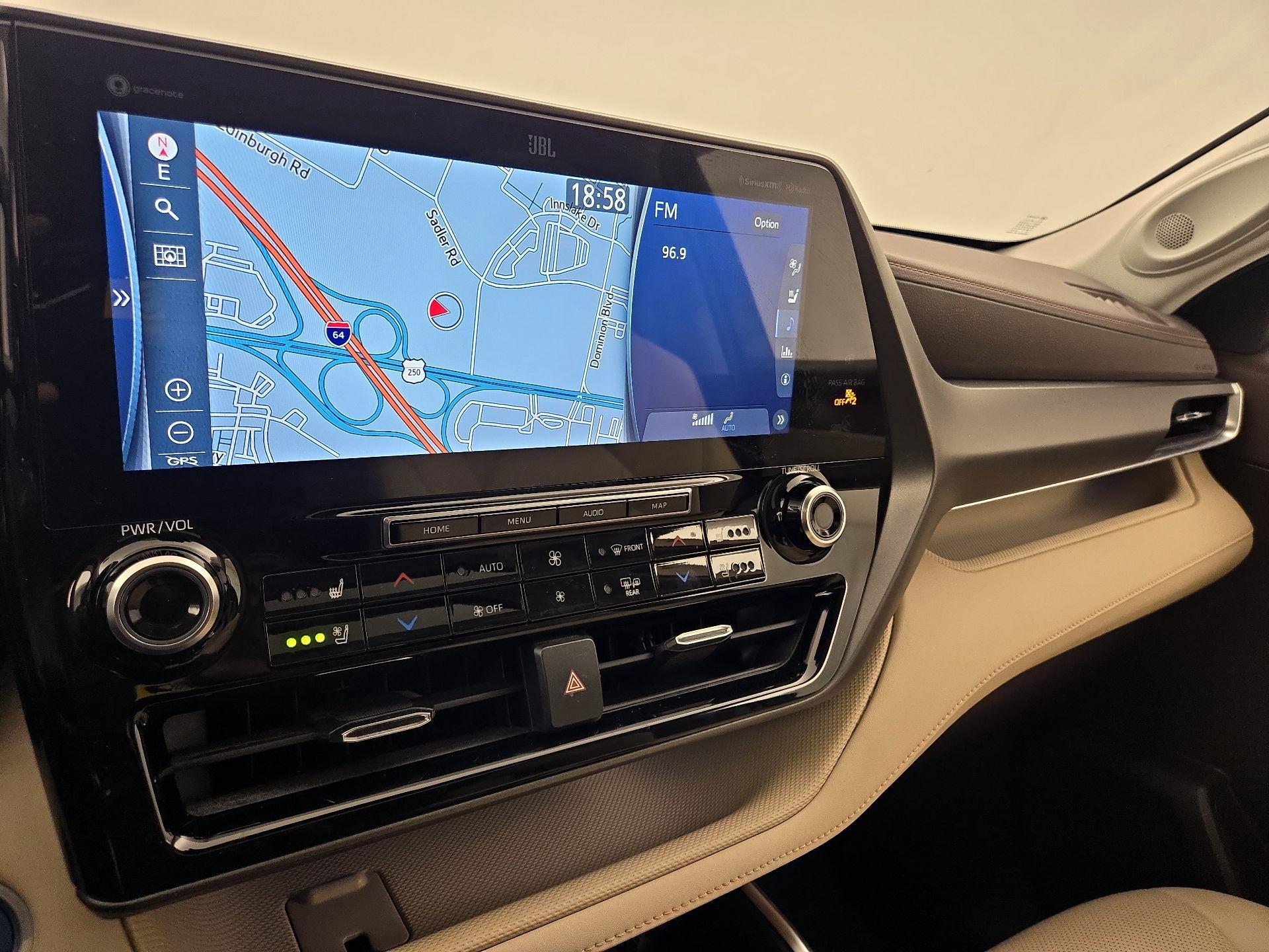 Thumbnail: 2021 Toyota Highlander - 14