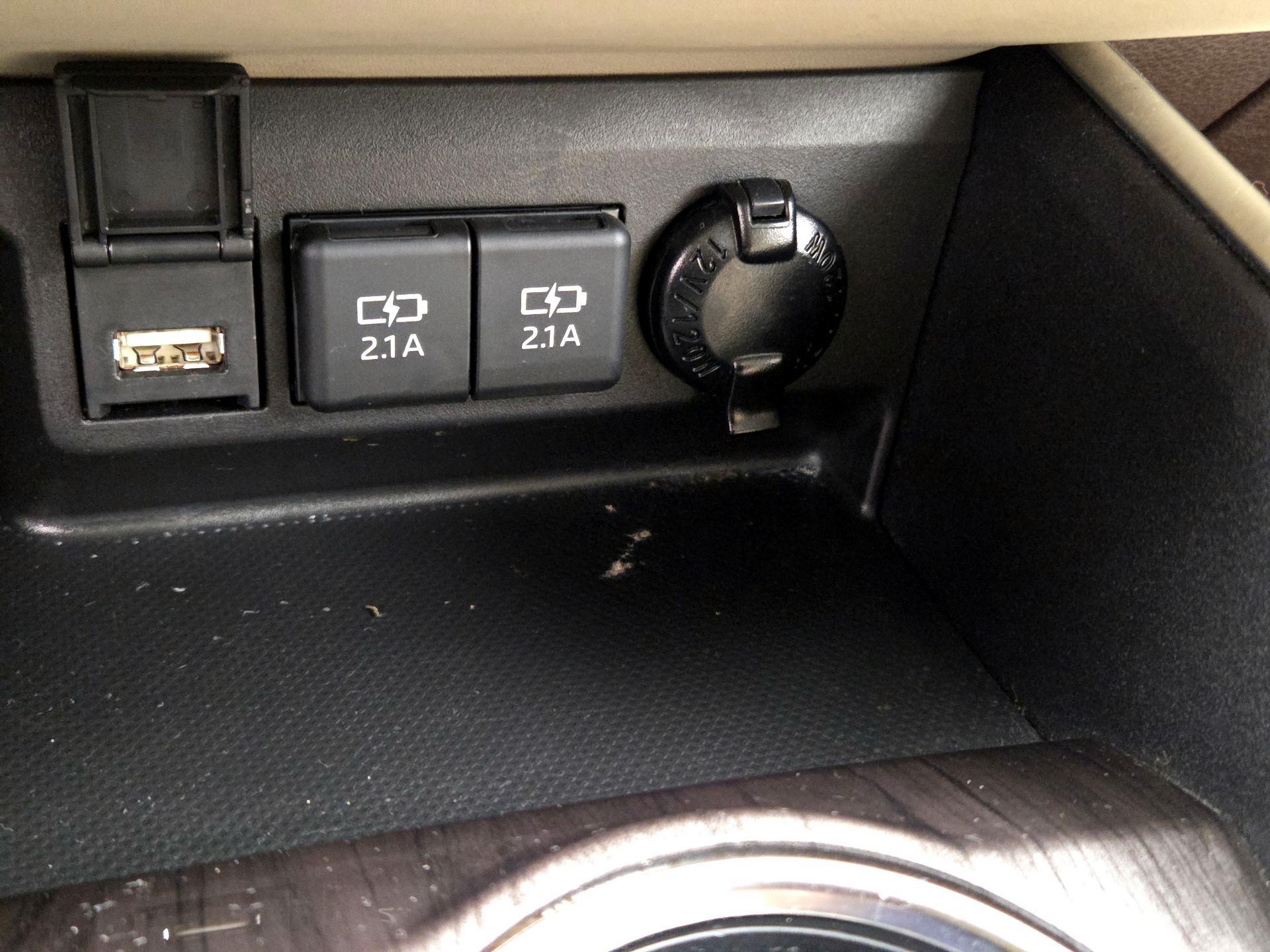 Thumbnail: 2021 Toyota Highlander - 19