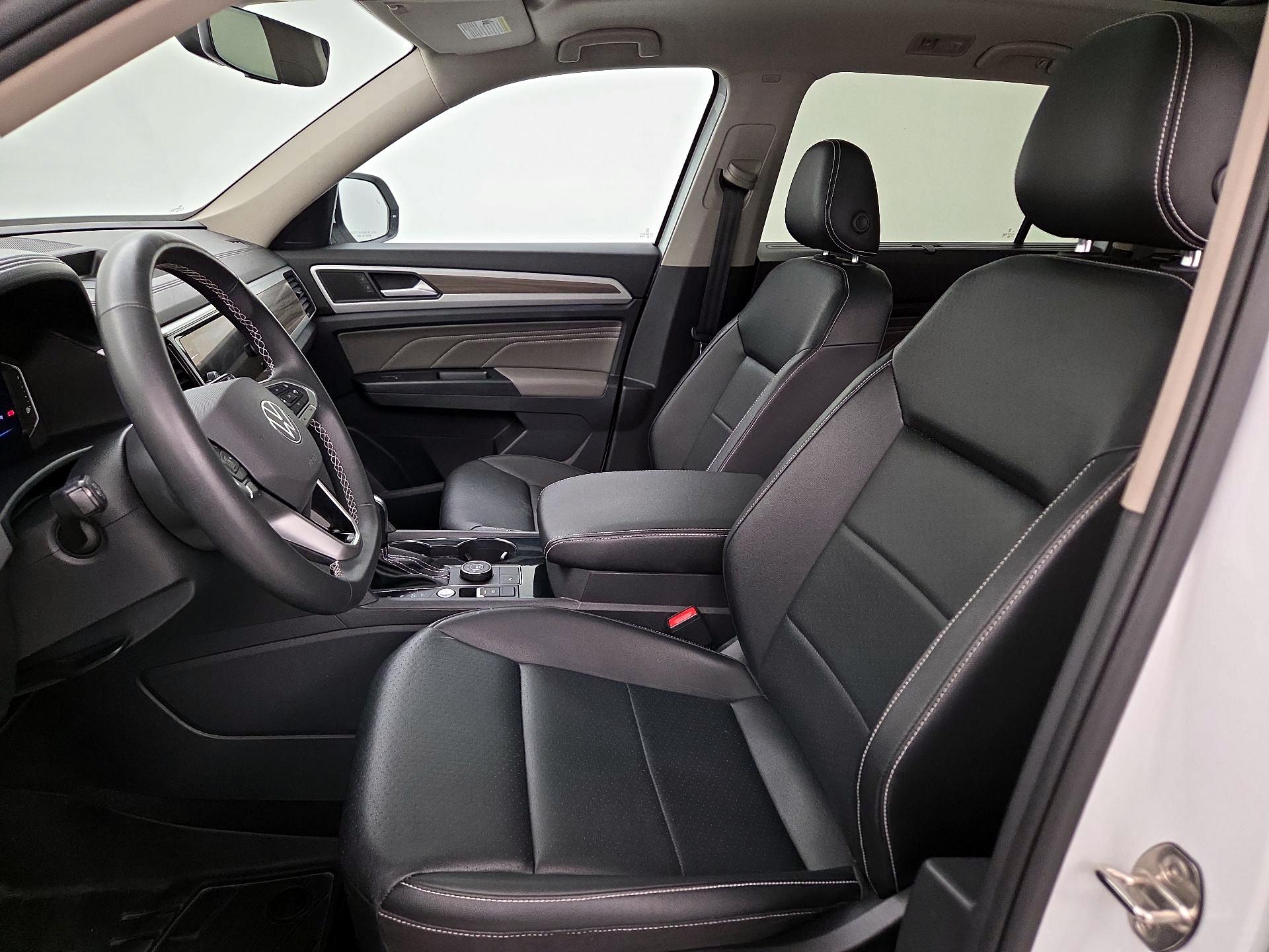 Thumbnail: 2021 Volkswagen Atlas - 11