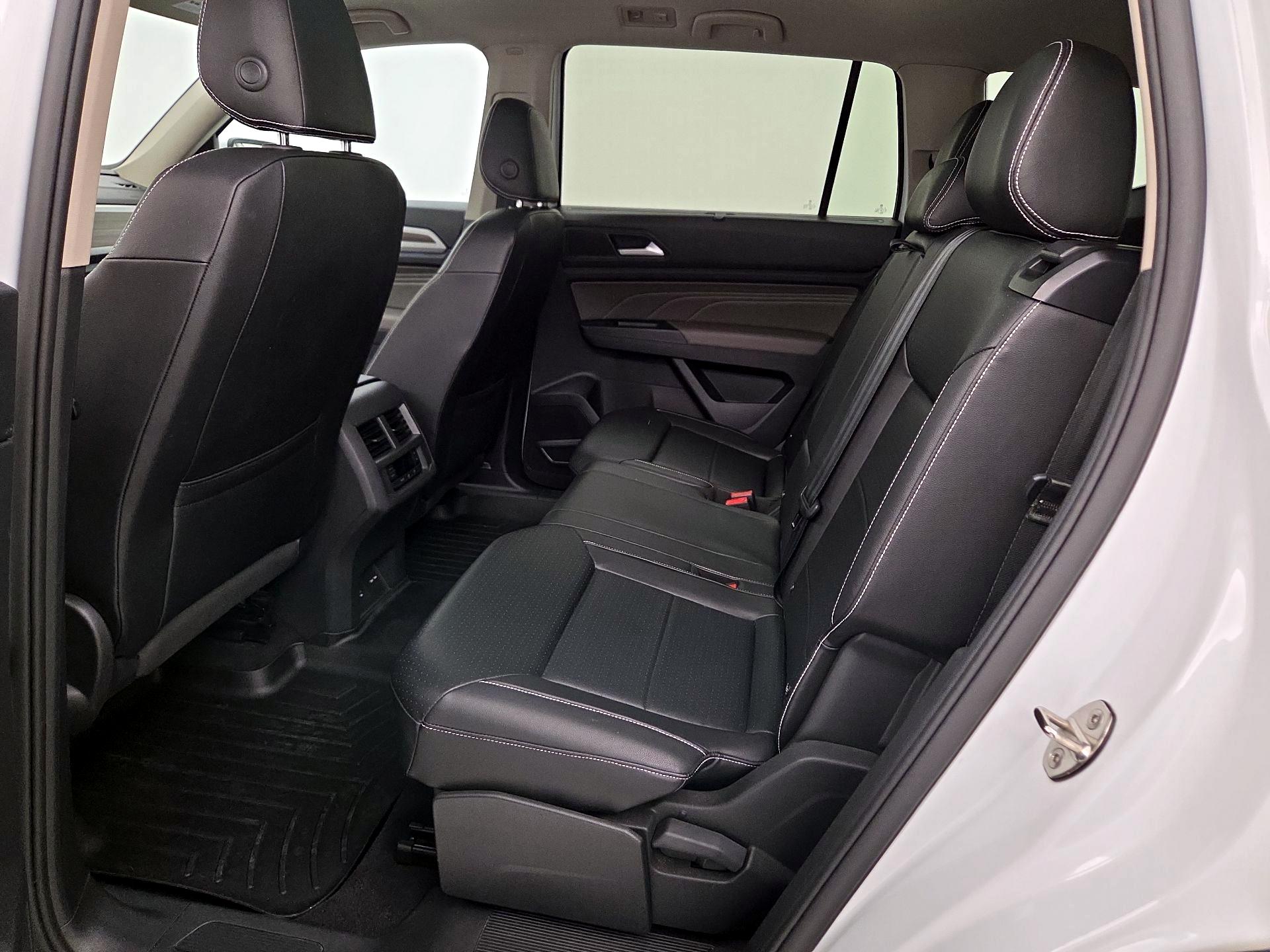 Thumbnail: 2021 Volkswagen Atlas - 20