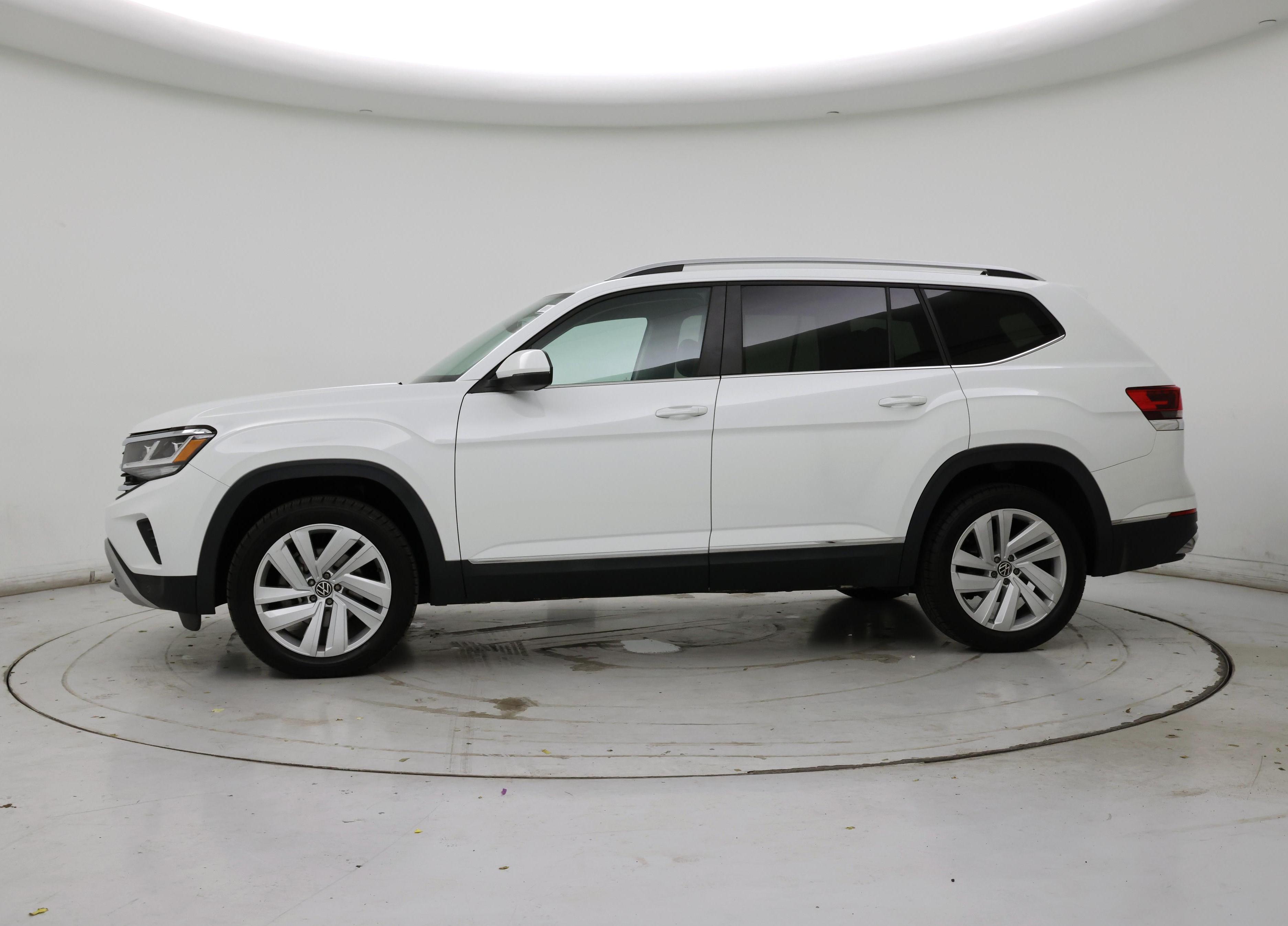 Thumbnail: 2021 Volkswagen Atlas - 3