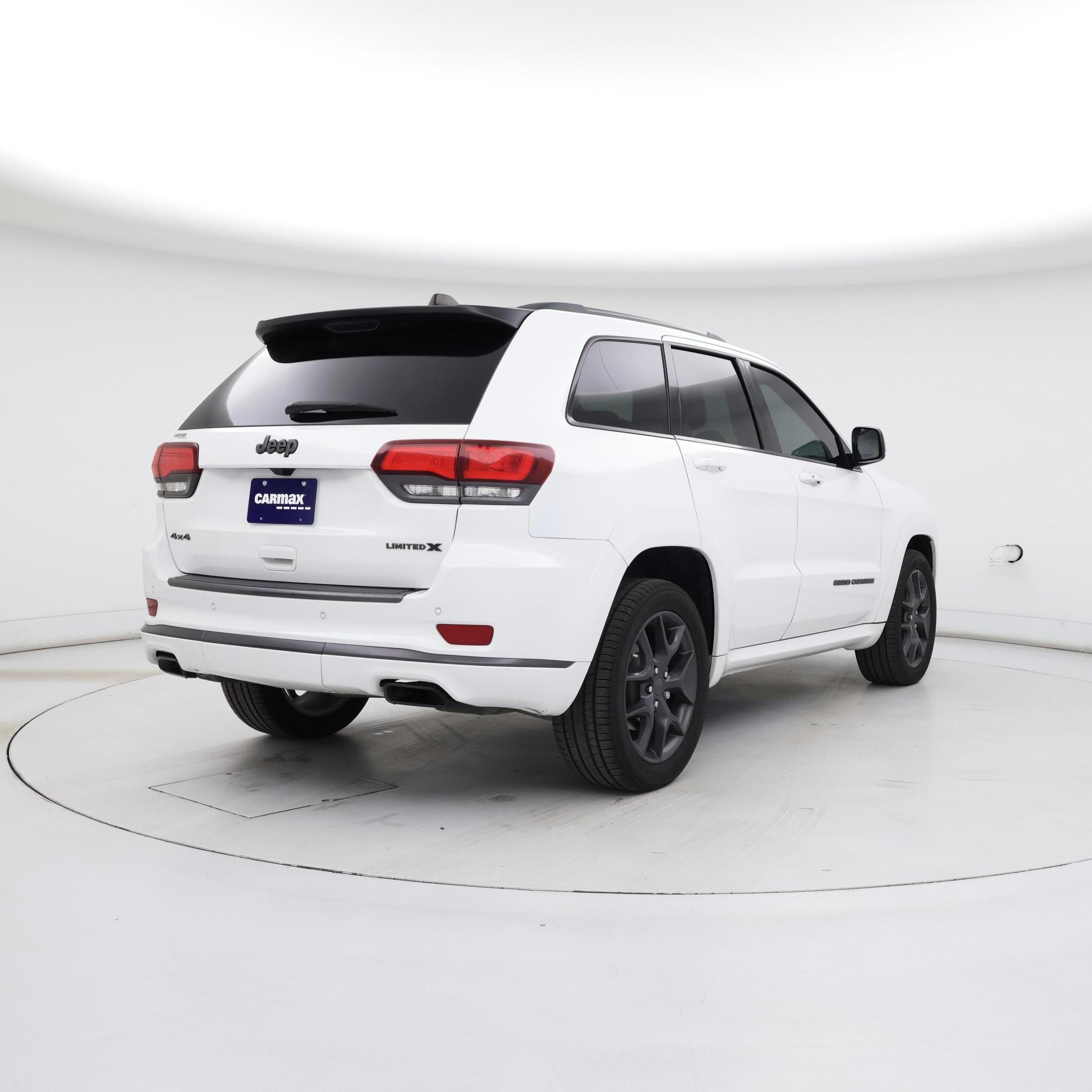 Thumbnail: 2019 Jeep Grand Cherokee - 8