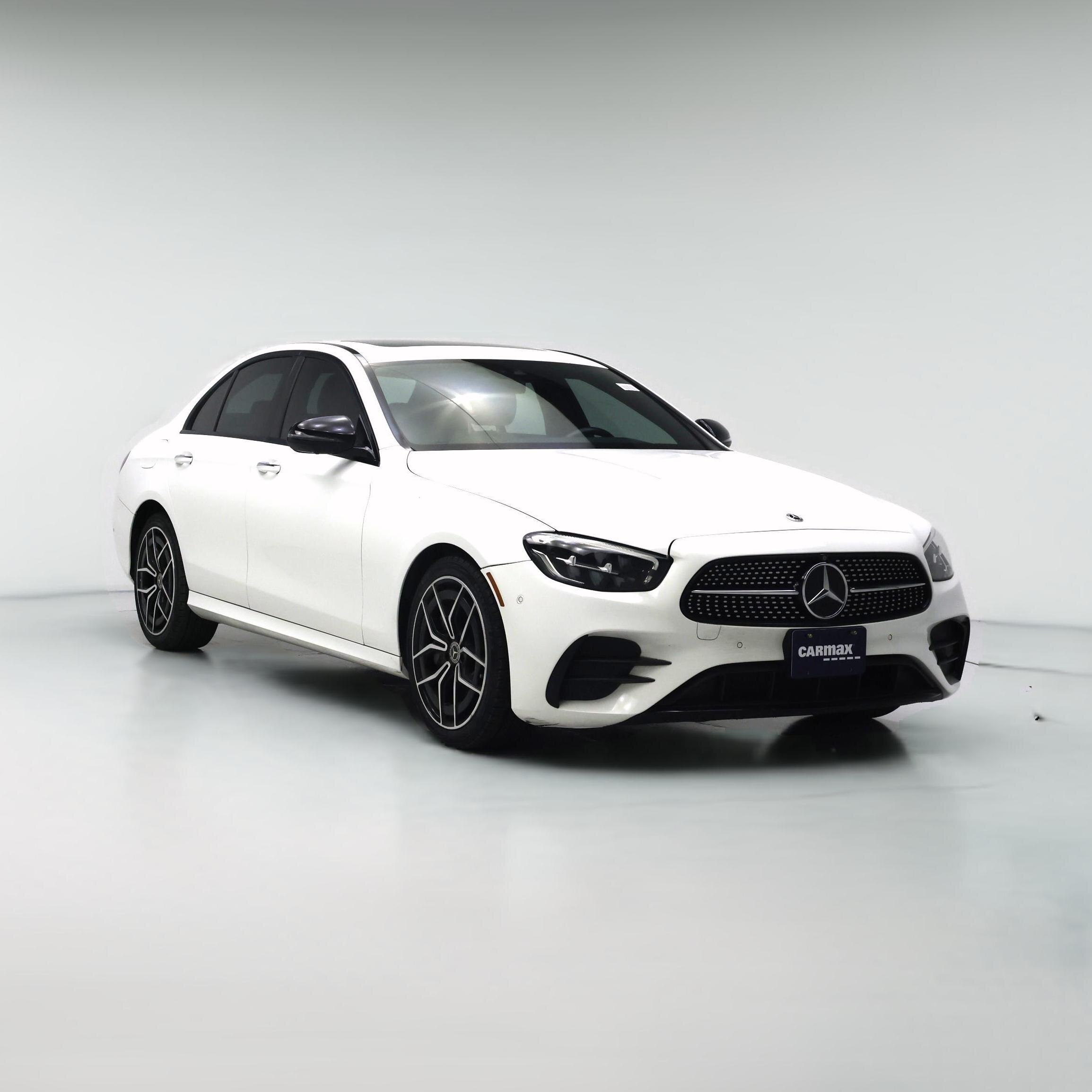 Thumbnail: 2022 Mercedes-Benz E-Class - 1