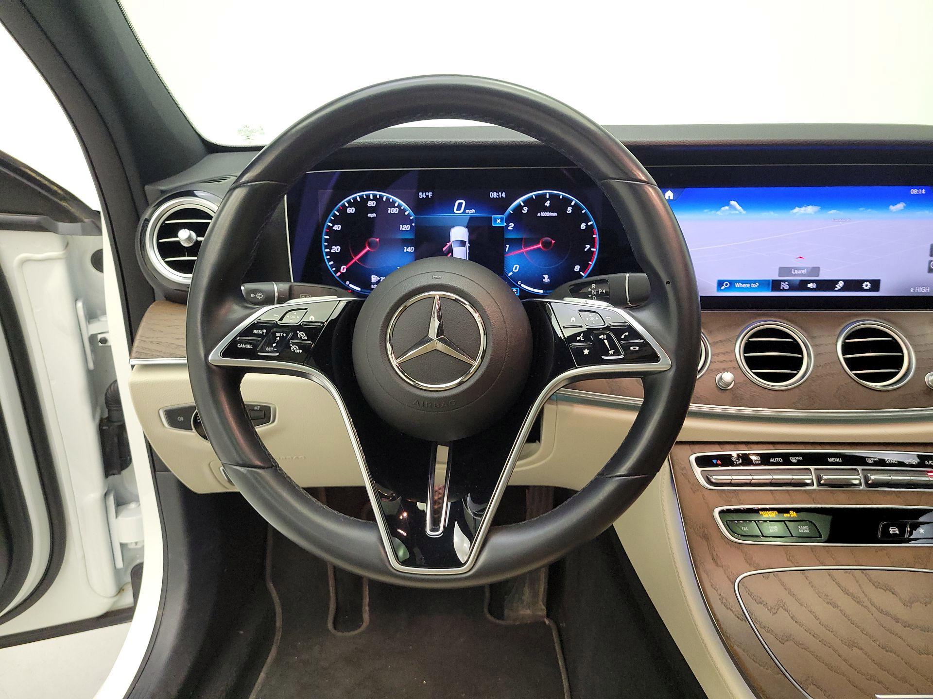 Thumbnail: 2022 Mercedes-Benz E-Class - 10