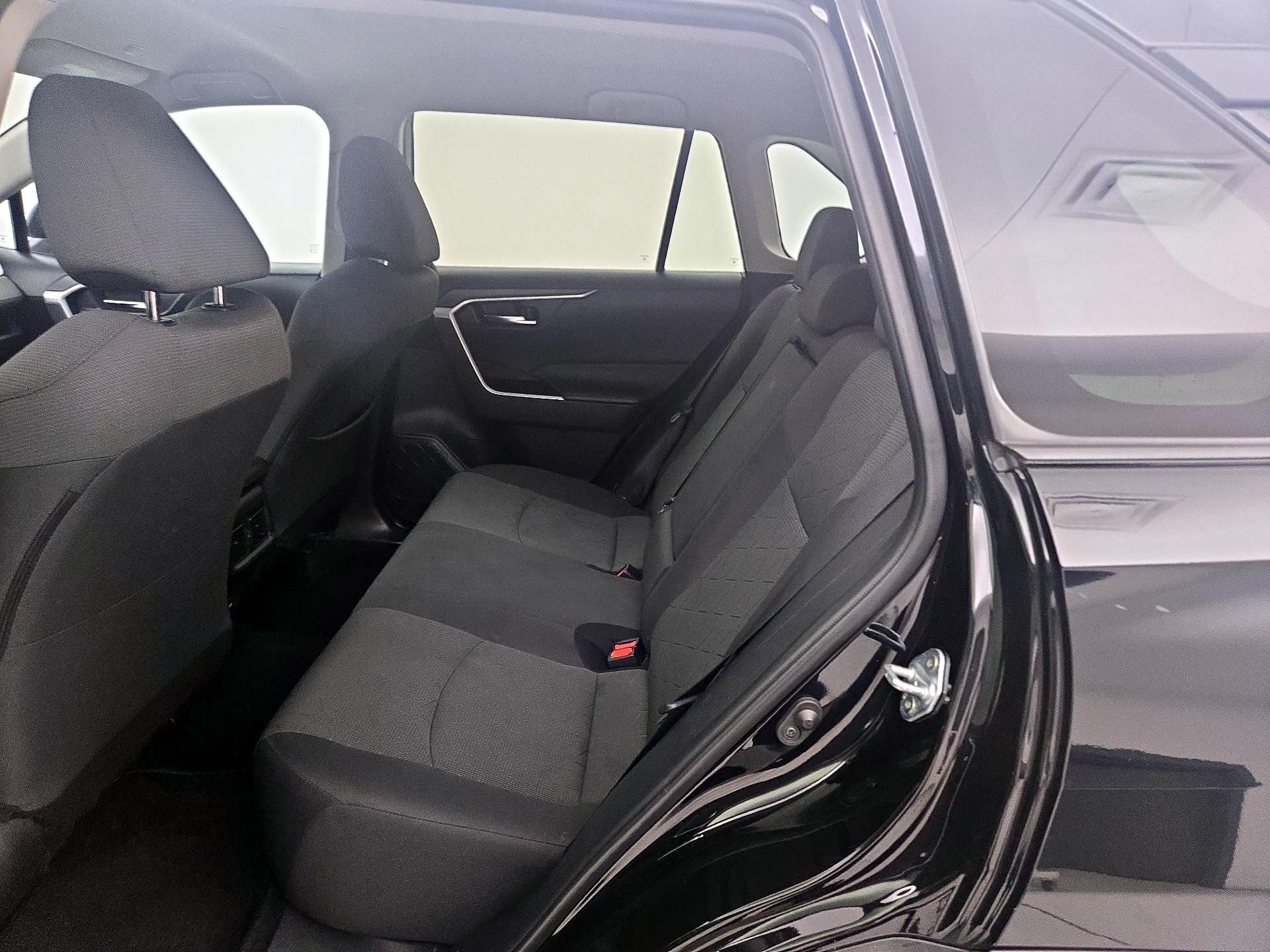 Thumbnail: 2024 Toyota RAV4 - 19