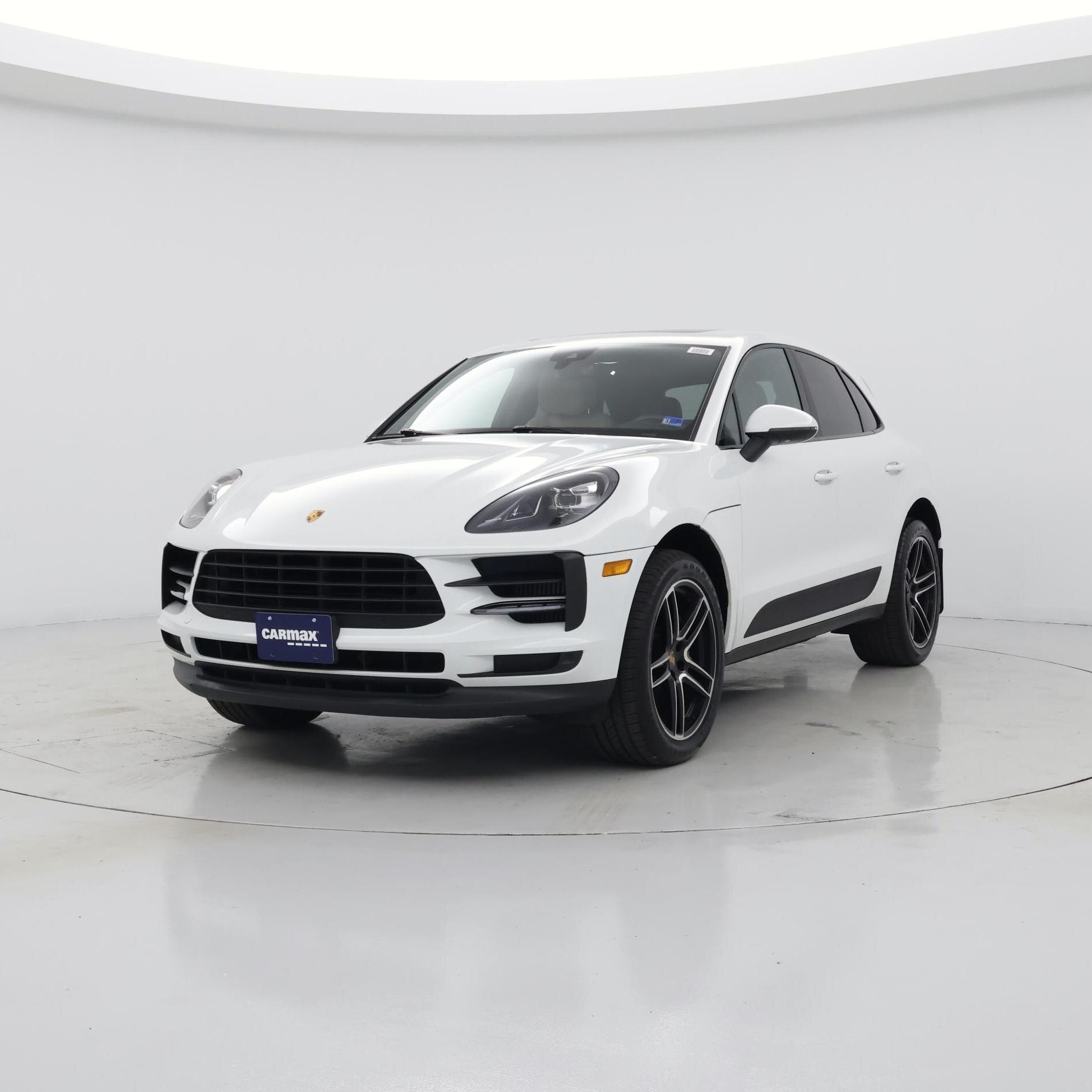 Thumbnail: 2020 Porsche Macan - 4