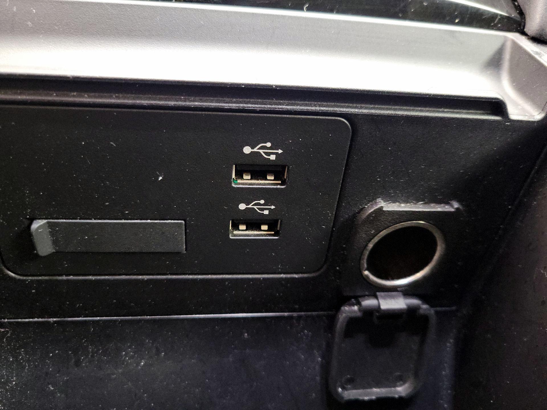 Thumbnail: 2022 Mazda Mazda3 - 19