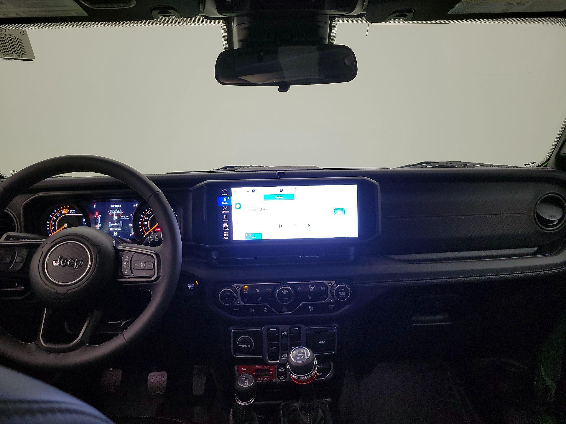 Thumbnail: 2025 Jeep Wrangler - 9