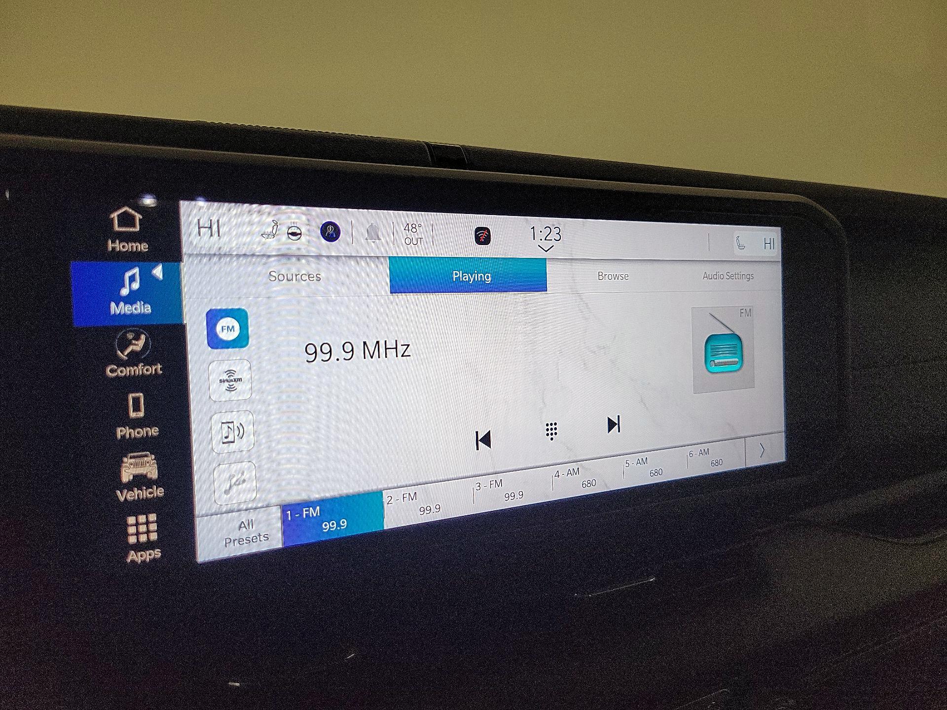 Thumbnail: 2025 Jeep Wrangler - 15