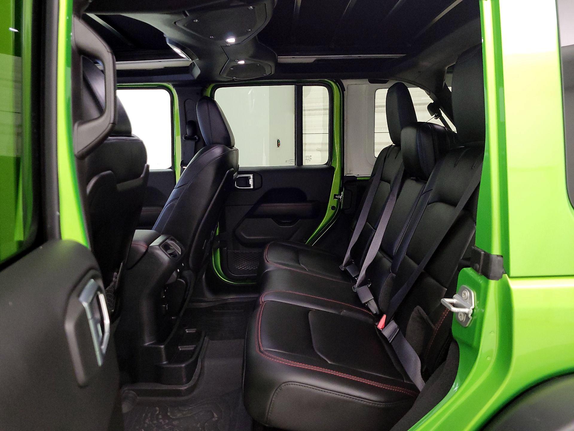 Thumbnail: 2025 Jeep Wrangler - 19