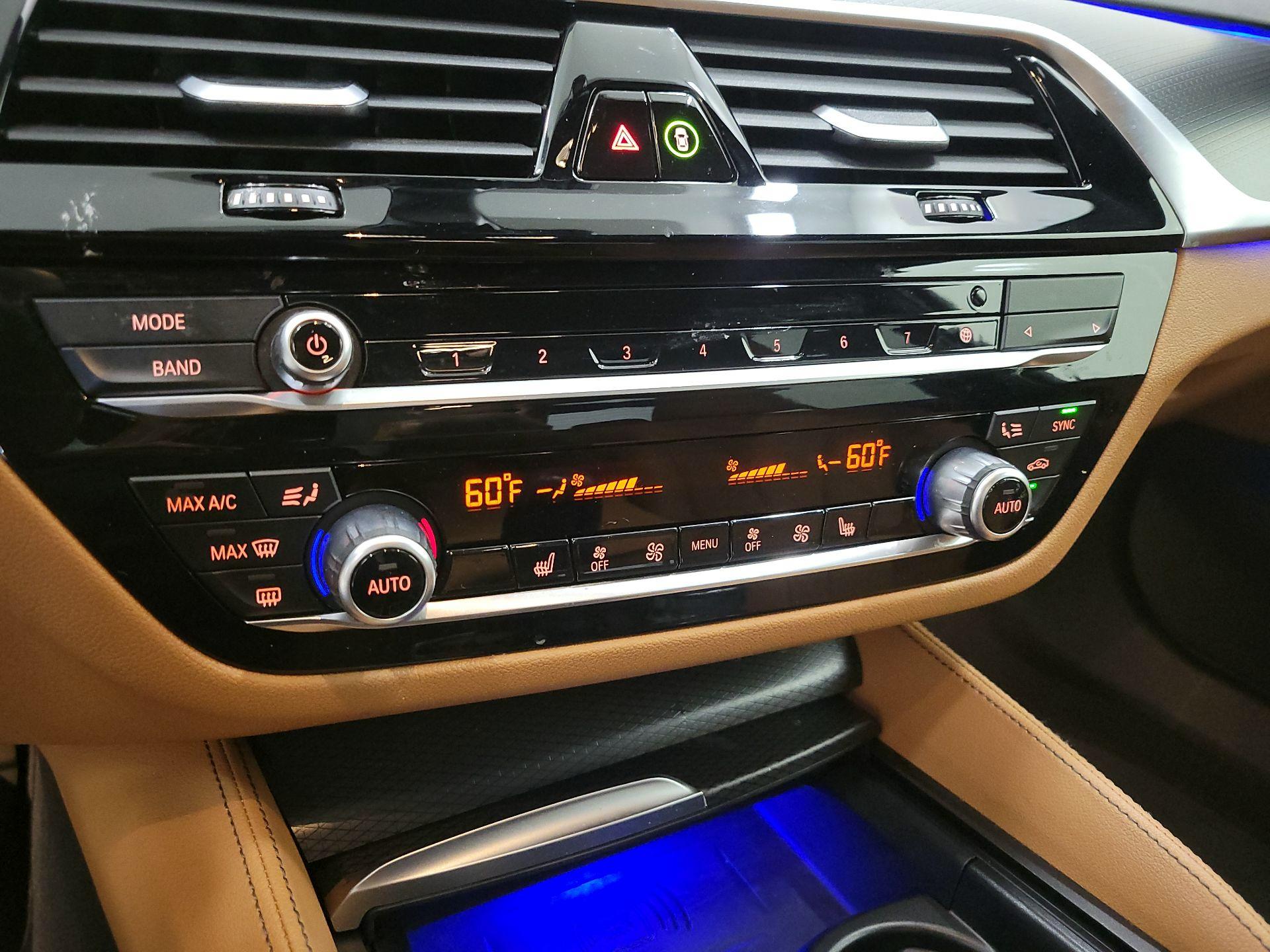 Thumbnail: 2023 BMW 5 Series - 17