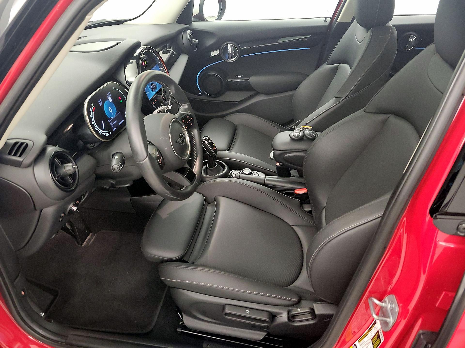 Thumbnail: 2023 MINI Cooper Hardtop - 11