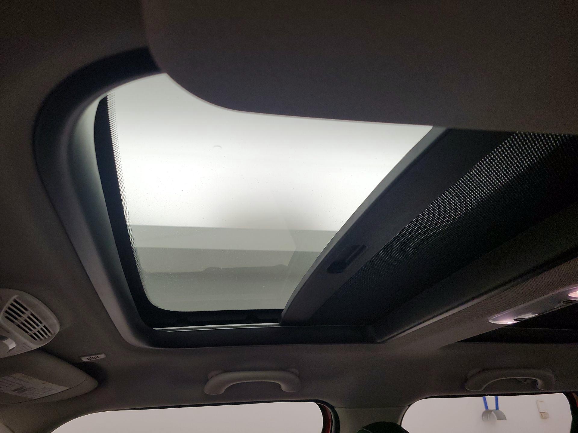 Thumbnail: 2023 MINI Cooper Hardtop - 19