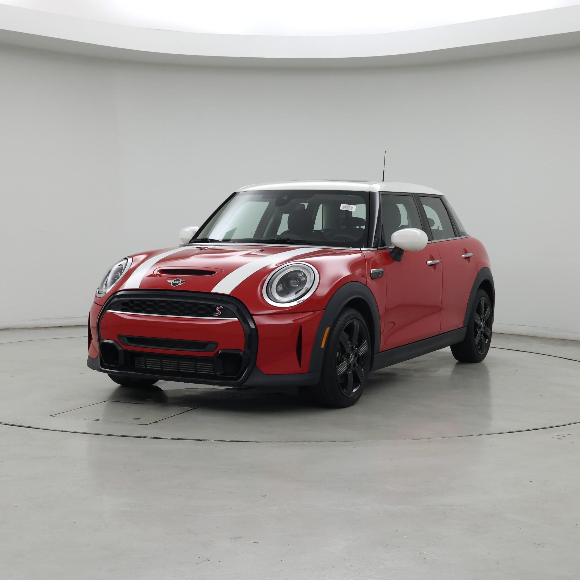 Thumbnail: 2023 MINI Cooper Hardtop - 4