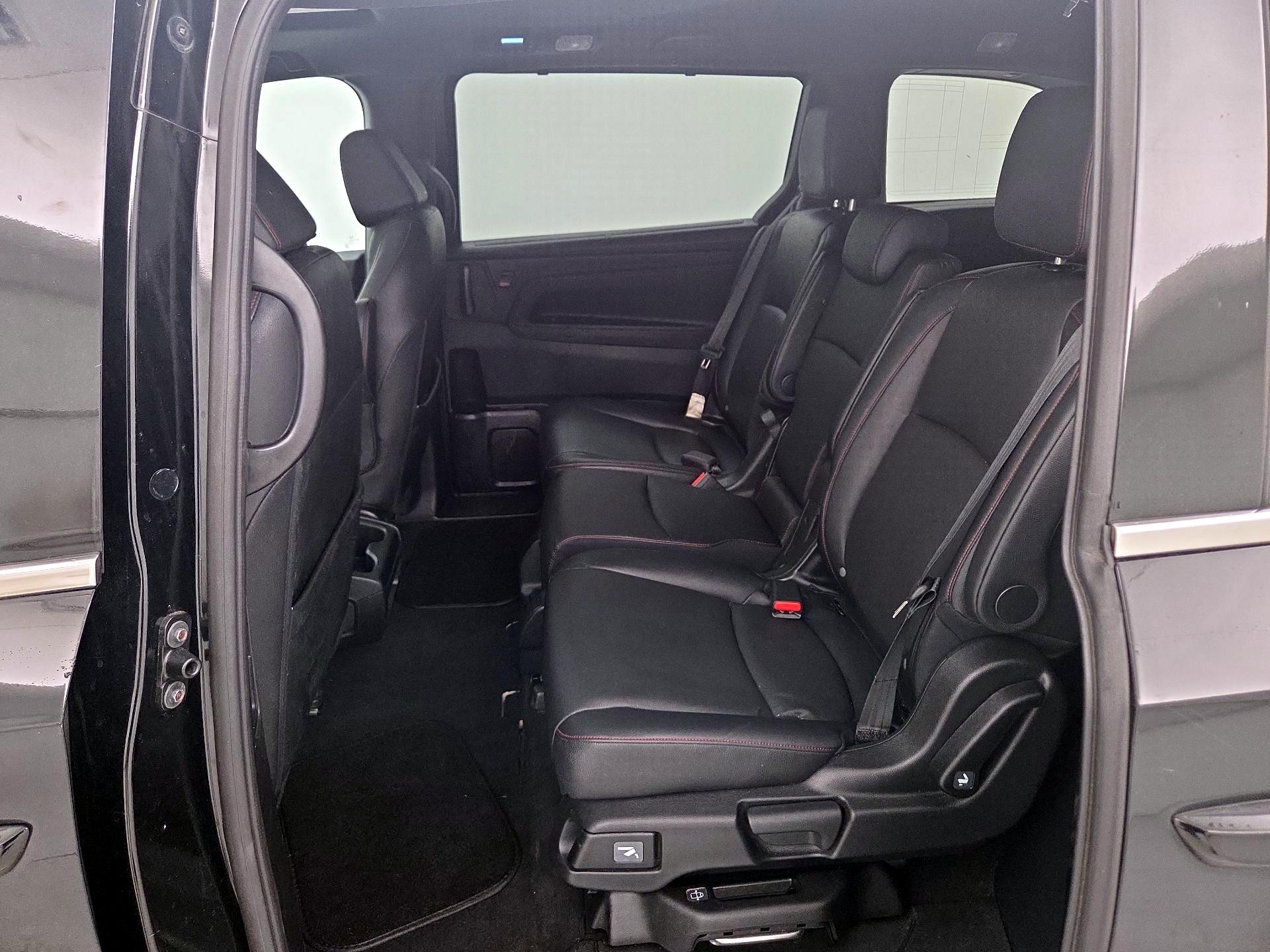 Thumbnail: 2023 Honda Odyssey - 20